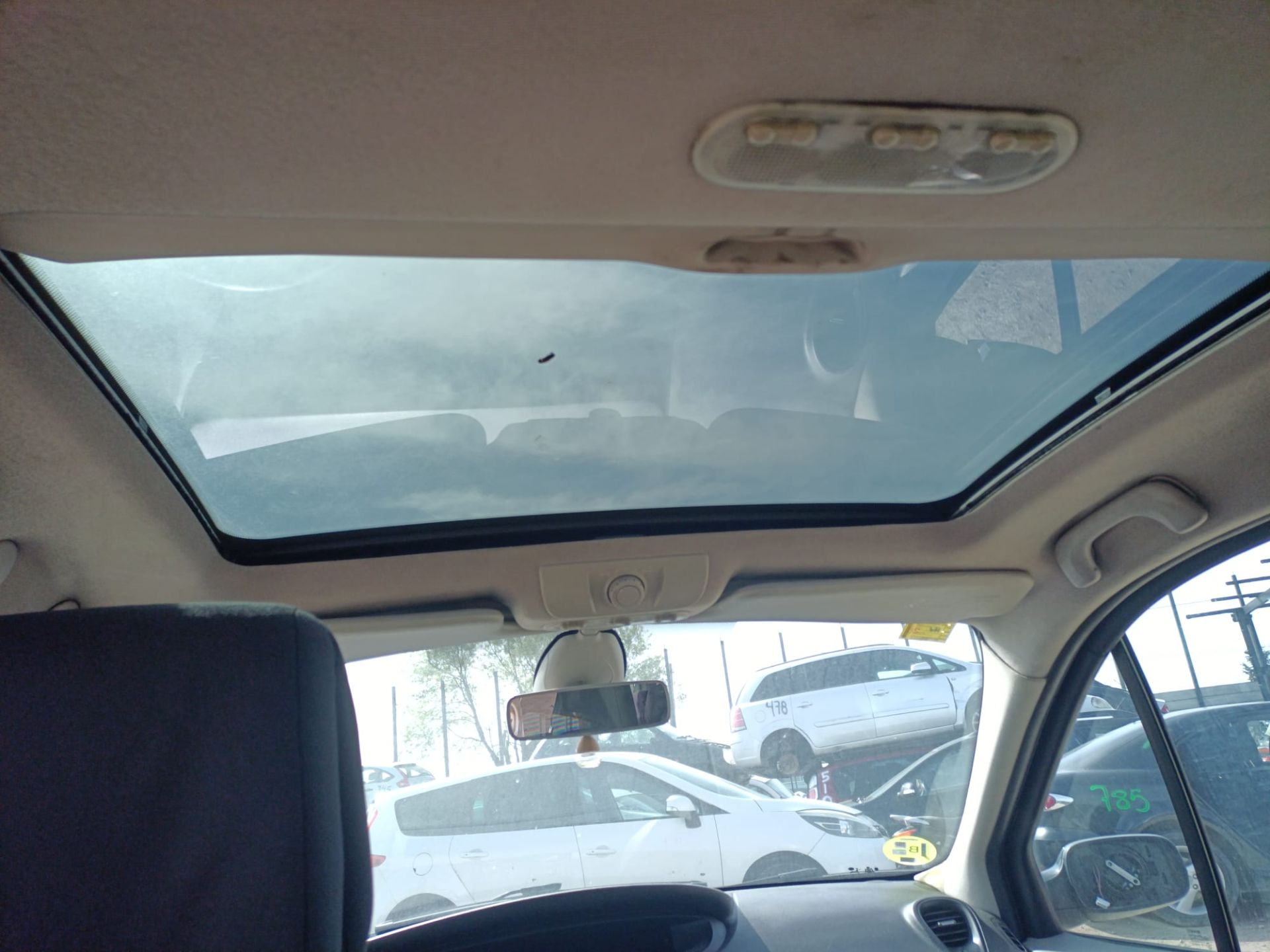 Imagen del vehículo Renault Scenic II (JM)