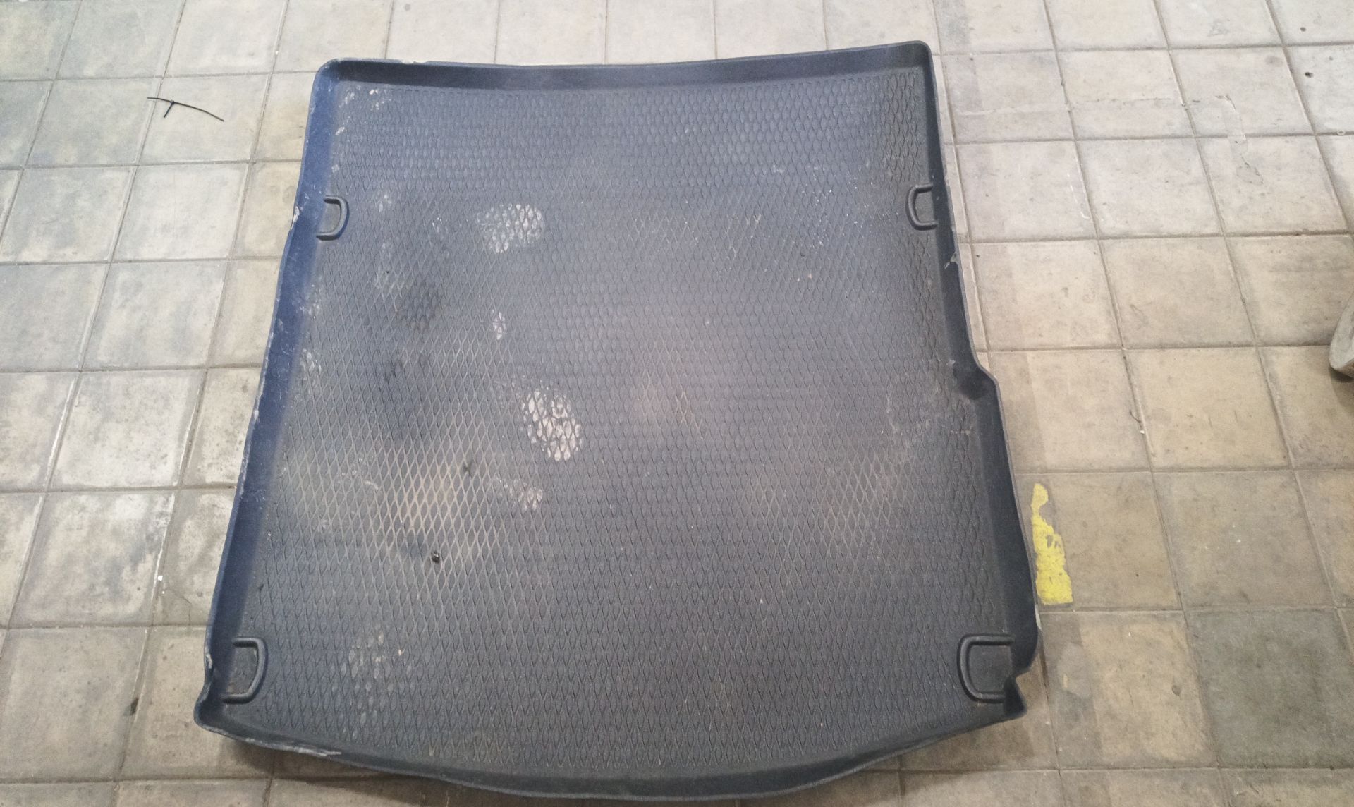 ALFOMBRA MALETERO Audi A6 Berlina (4F2)