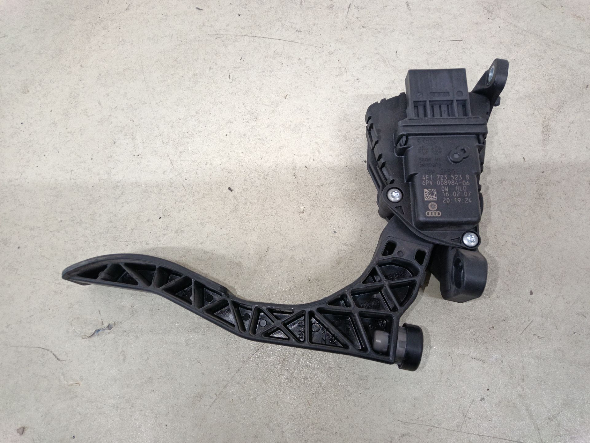 POTENCIOMETRO PEDAL Audi A6 Berlina (4F2)