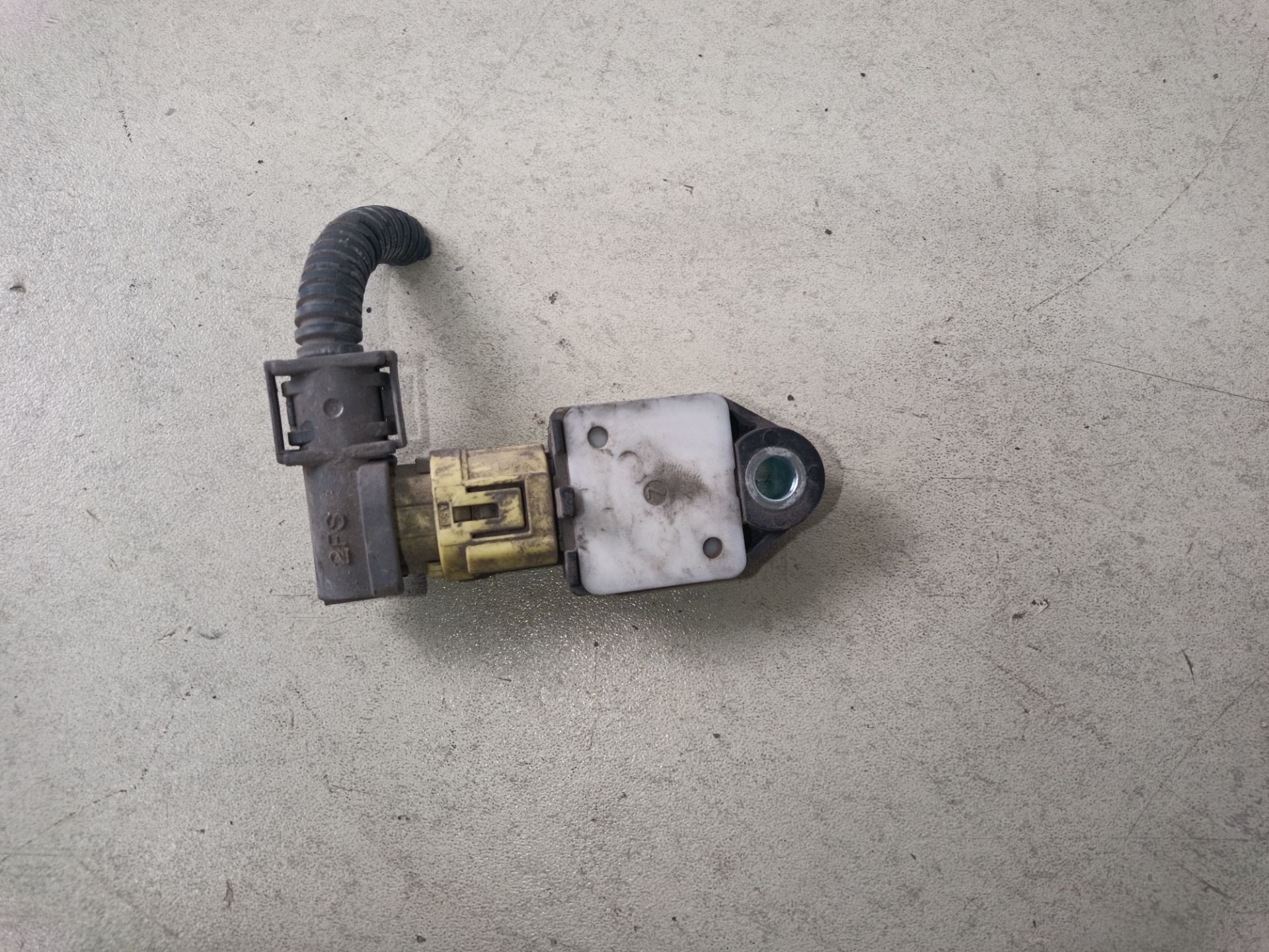 SENSOR COLISION / IMPACTO Toyota Avensis Berlina (T25)