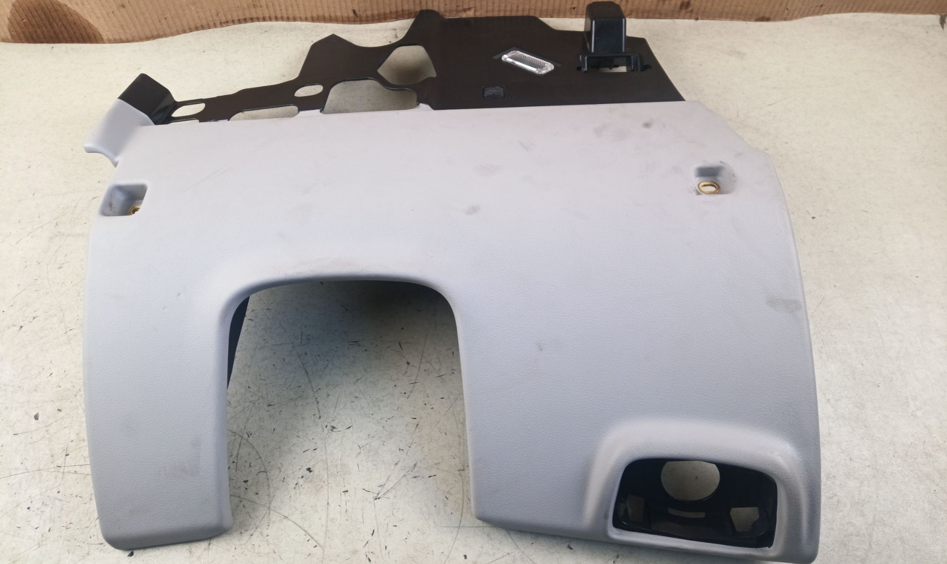 EMBELLECEDOR SALPICADERO Audi A6 Berlina (4GC)