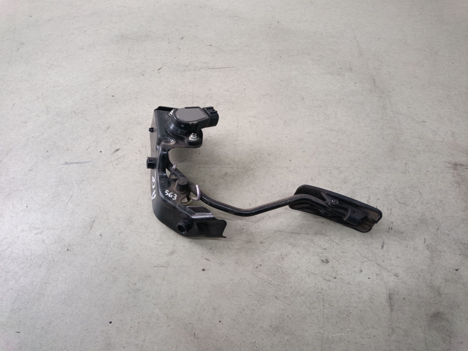 POTENCIOMETRO PEDAL Toyota Avensis Berlina (T25)