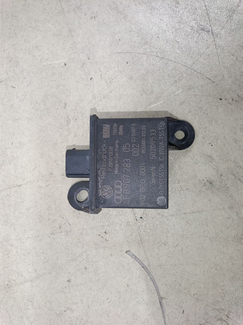 MODULO ELECTRONICO Audi A6 Berlina (4F2)