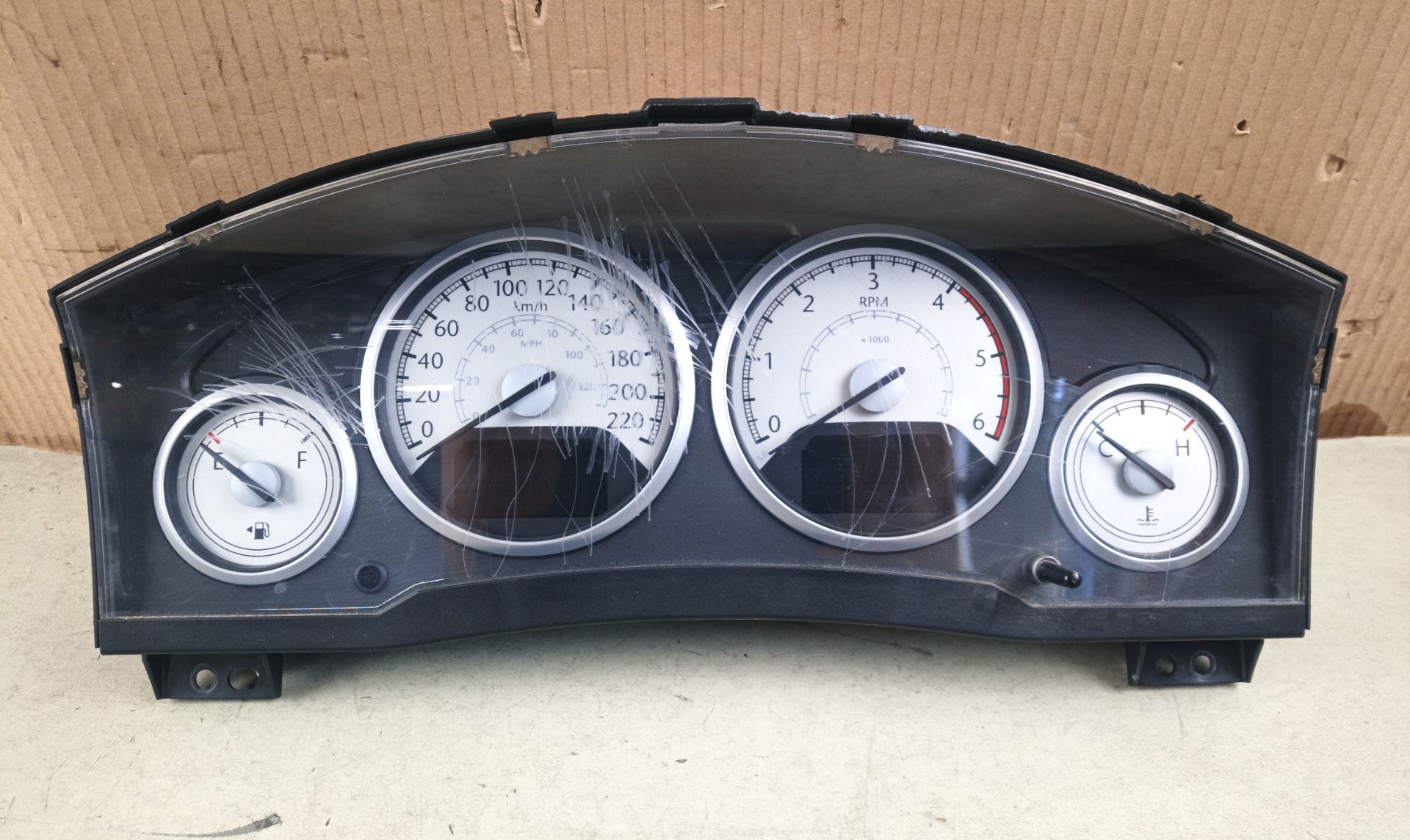 CUADRO INSTRUMENTOS Chrysler Grand Voyager (RT)