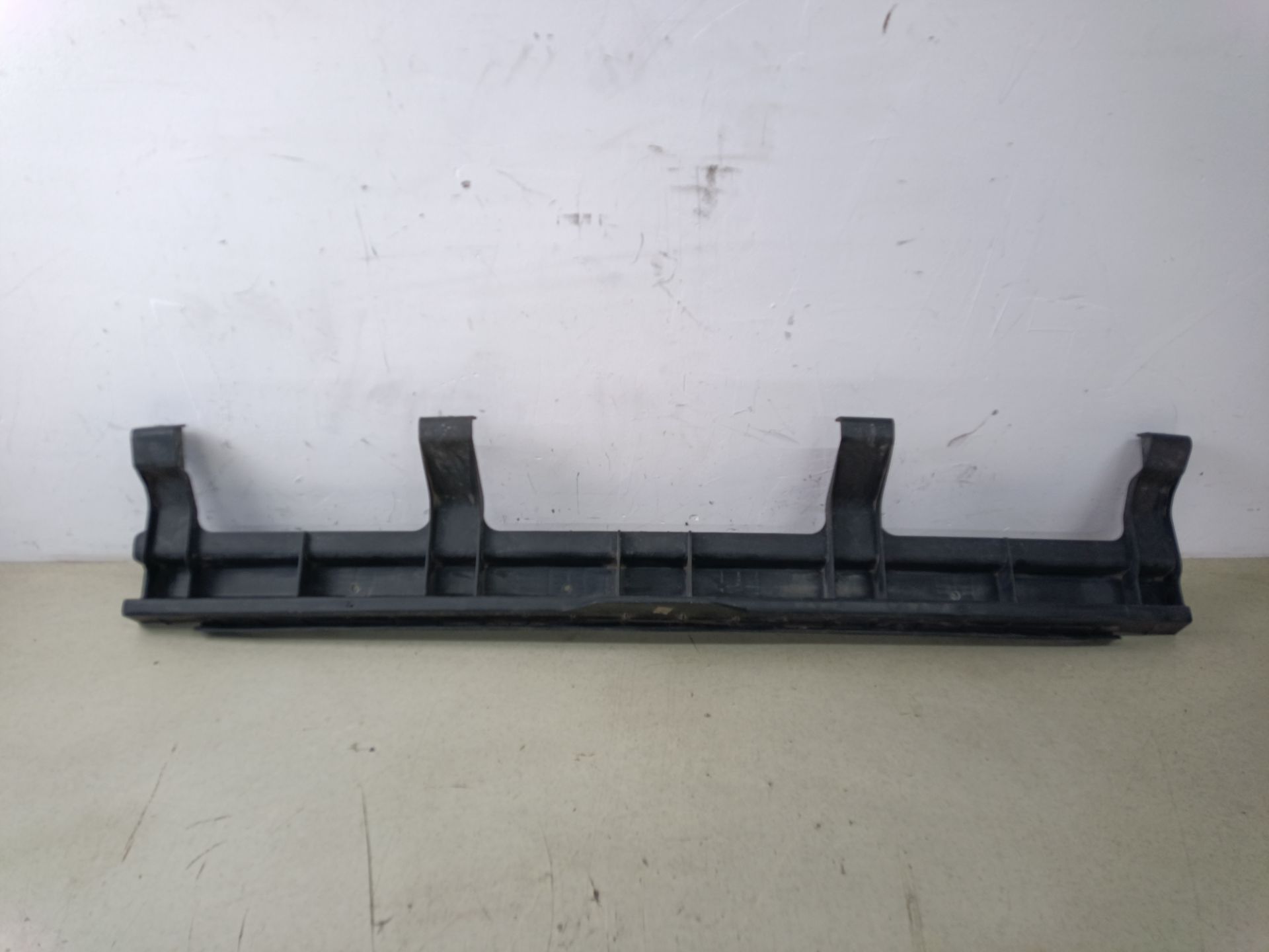 SOPORTE PARAGOLPES TRASERO Chrysler Grand Voyager (RT)