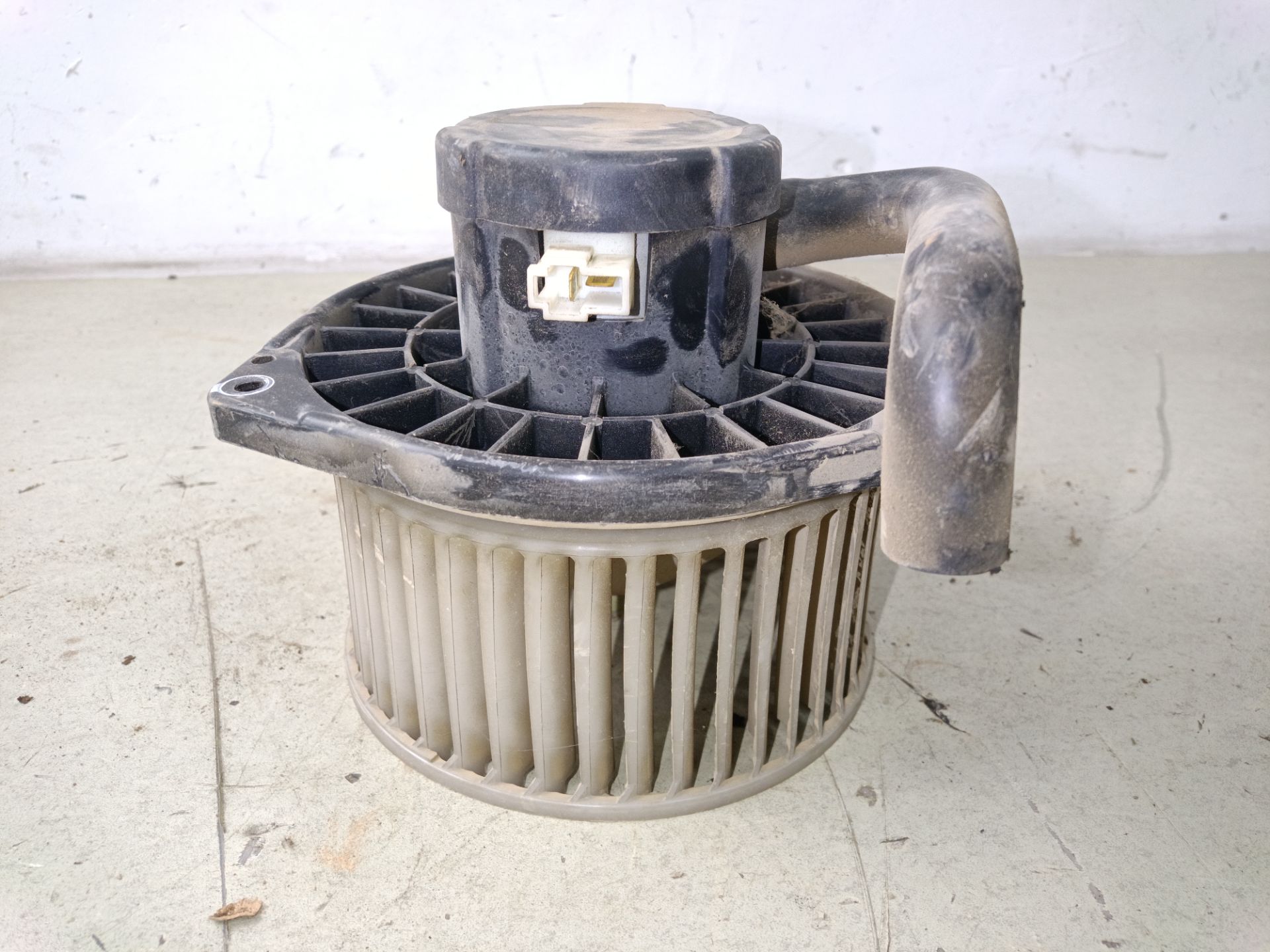 MOTOR CALEFACCION Mitsubishi L200 (KA0/KB0)