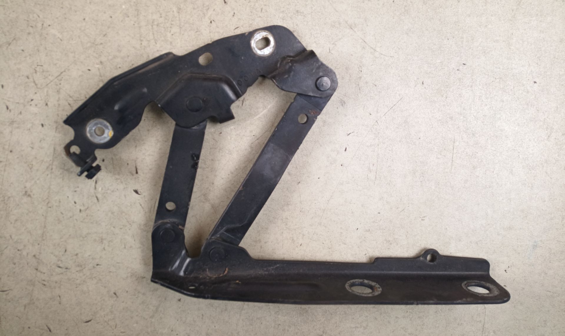 BISAGRA CAPO DERECHA Chrysler Grand Voyager (RT)