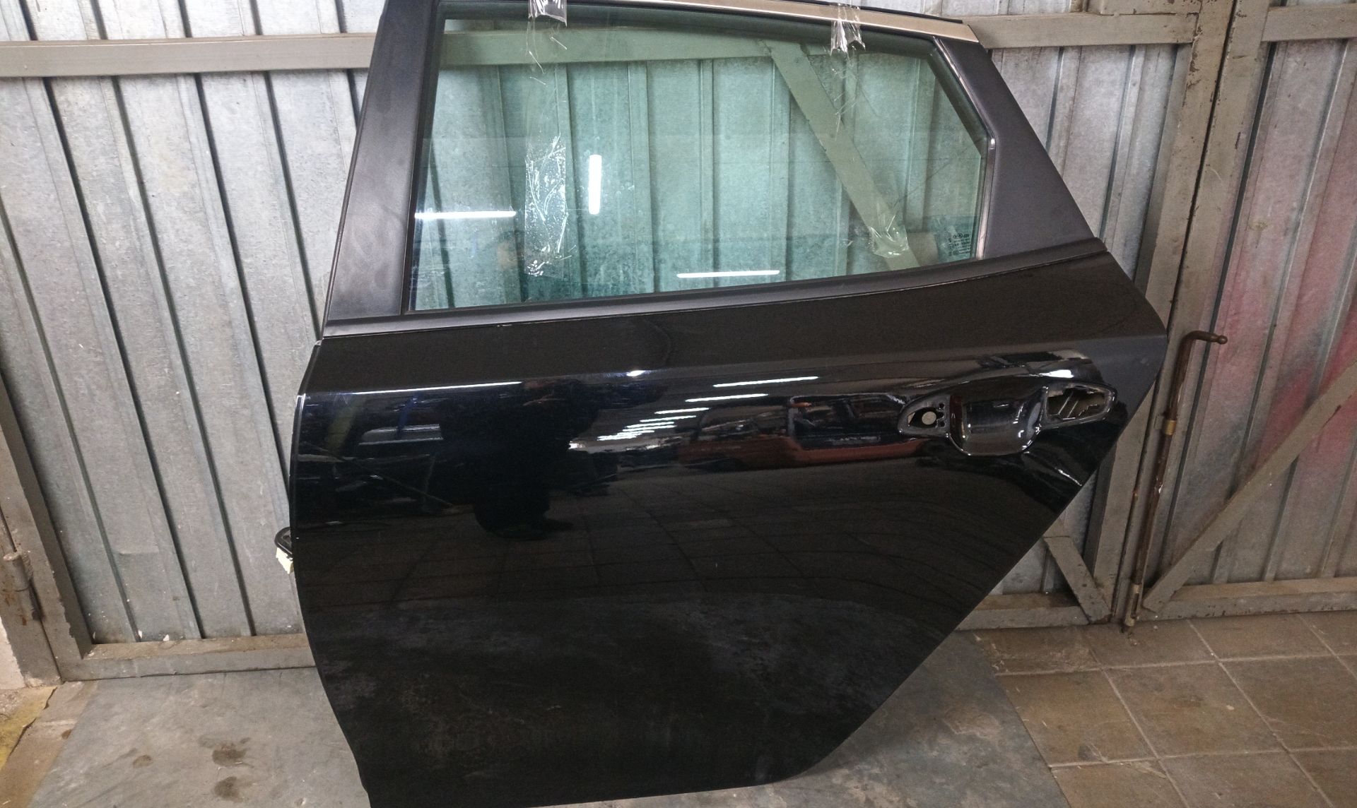 PUERTA TRASERA IZQUIERDA Kia Optima (JF)