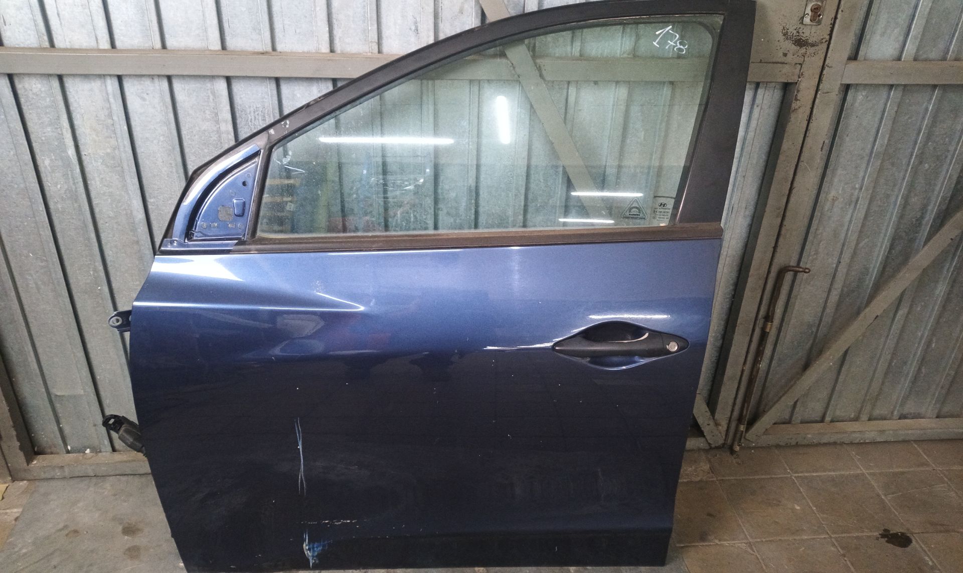 PUERTA DELANTERA IZQUIERDA Hyundai ix35 (EL/LM)