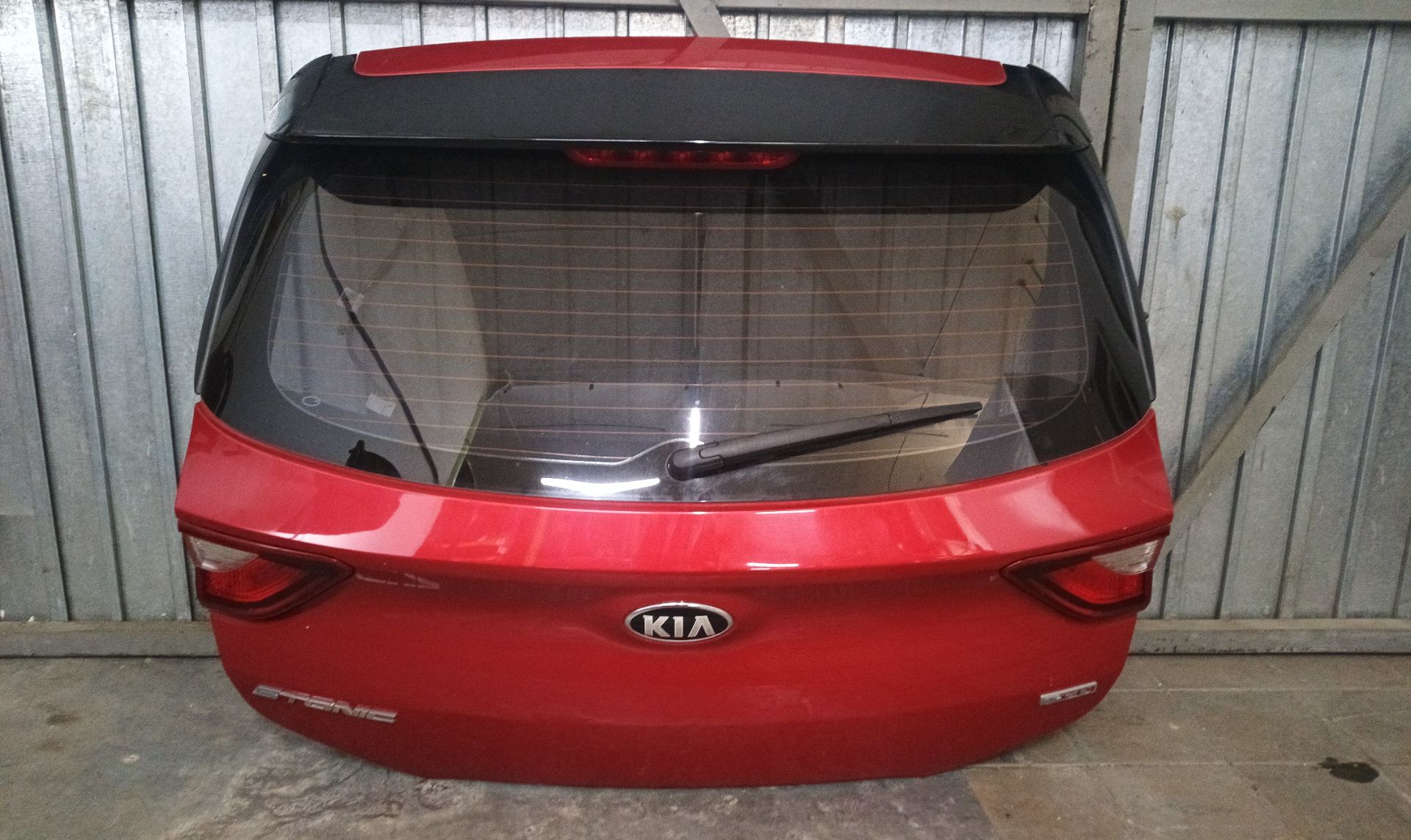 PORTON TRASERO Kia Stonic (YBCUV)