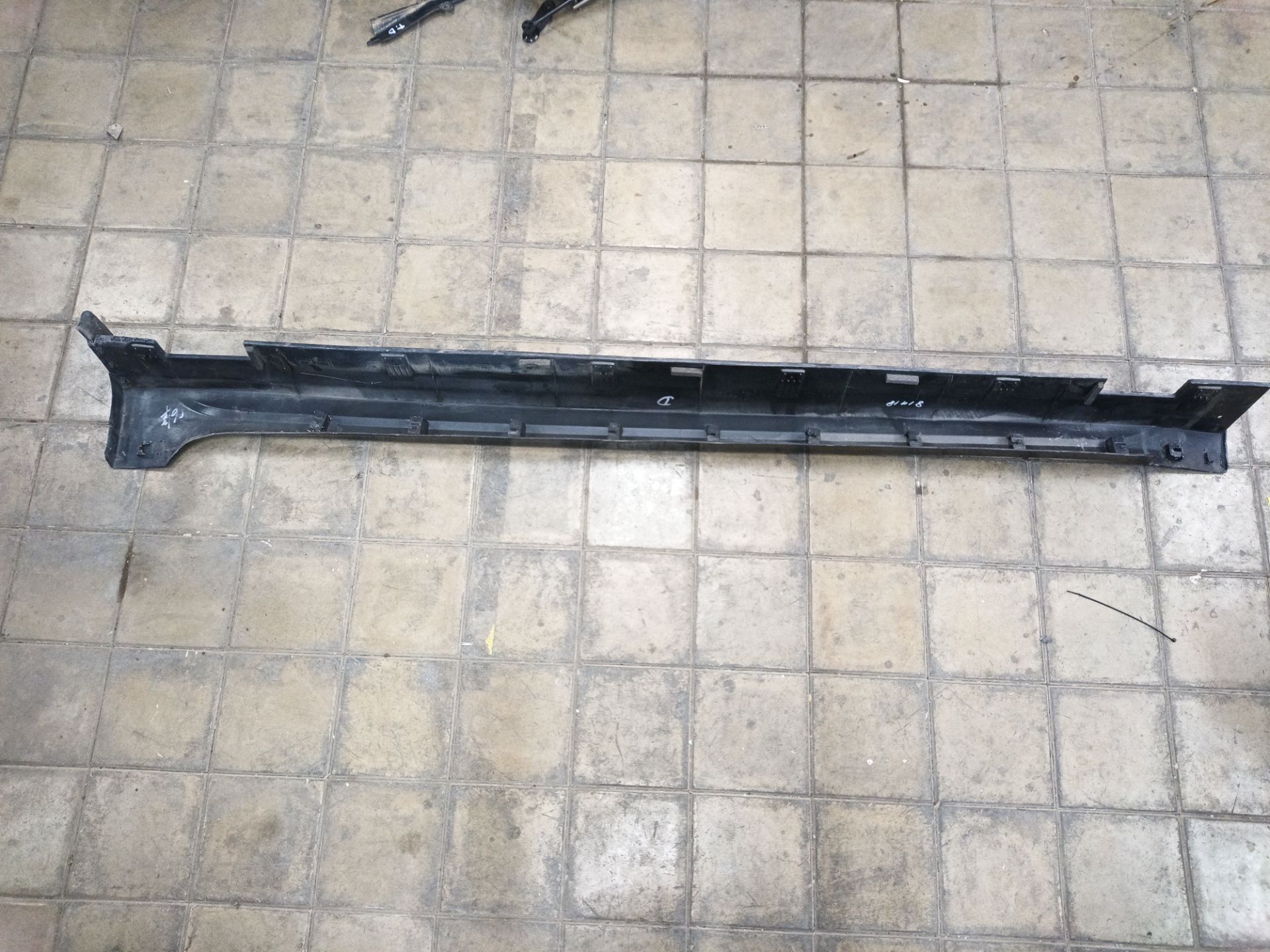 FALDON LATERAL Kia Optima (JF)