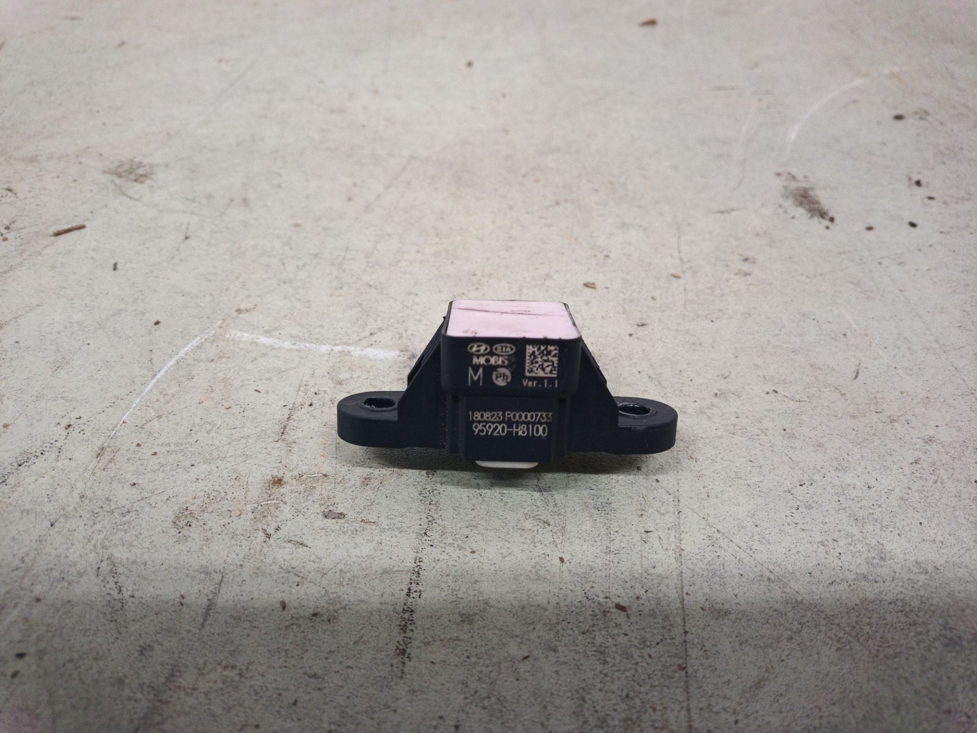 SENSOR DE IMPACTO Kia Stonic (YBCUV)