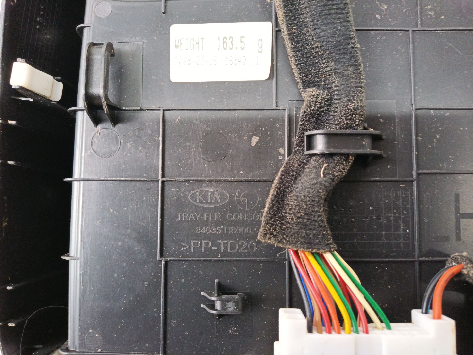 CONSOLA CENTRAL Kia Stonic (YBCUV)