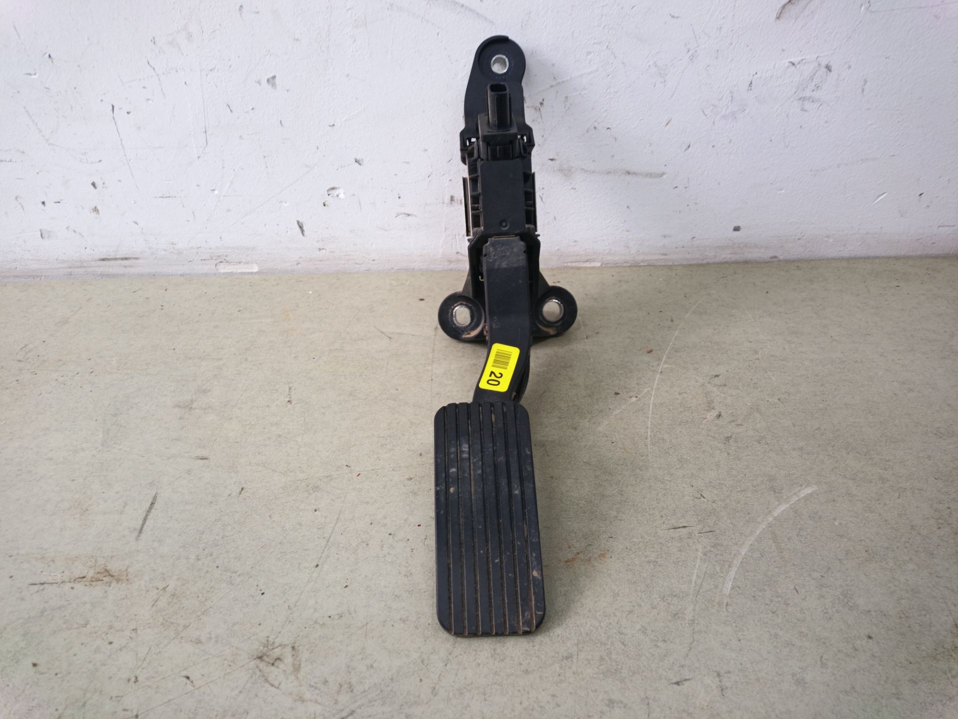 PEDAL ACELERADOR Kia Stonic (YBCUV)