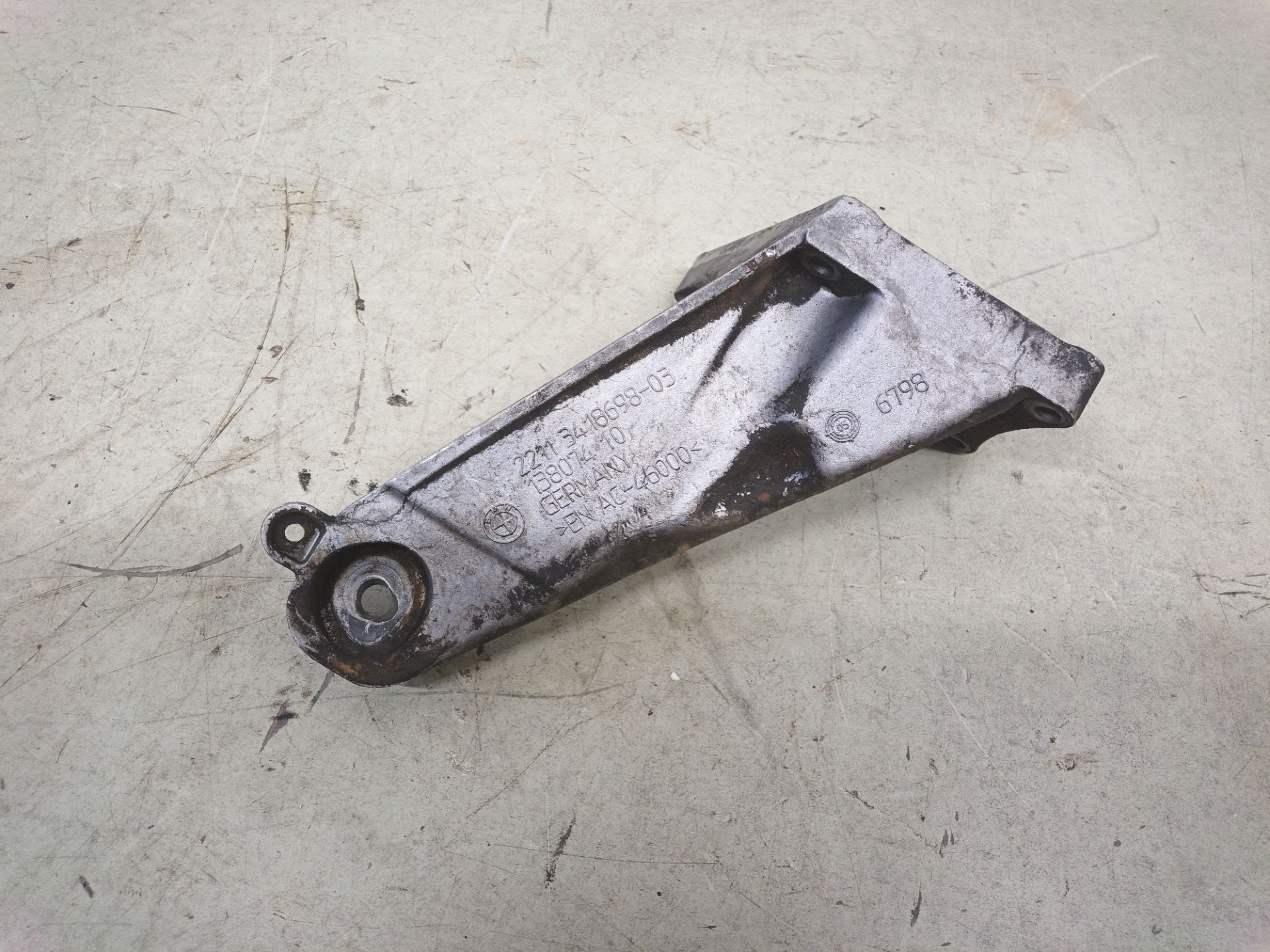 SOPORTE MOTOR