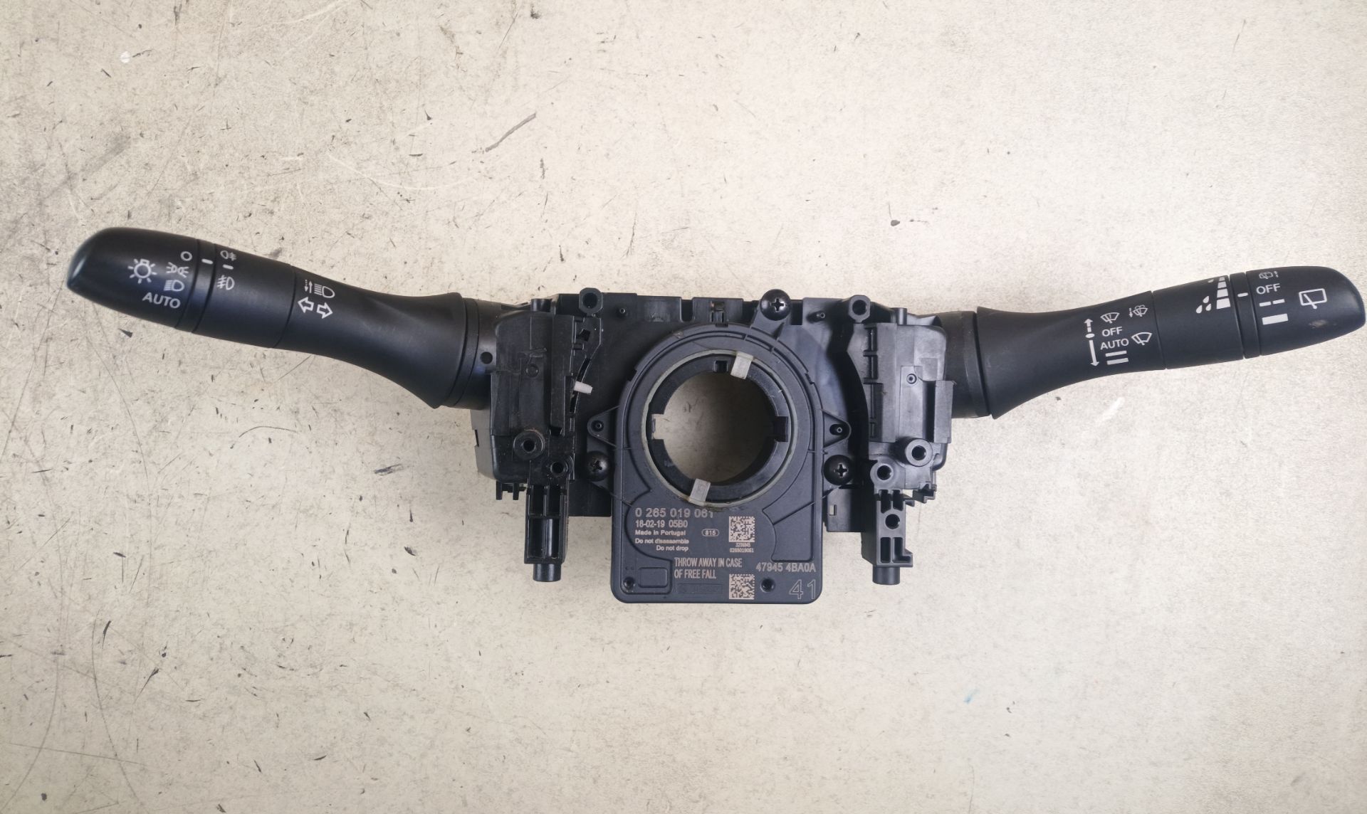MANDO MULTIFUNCION Nissan Qashqai (J11E)