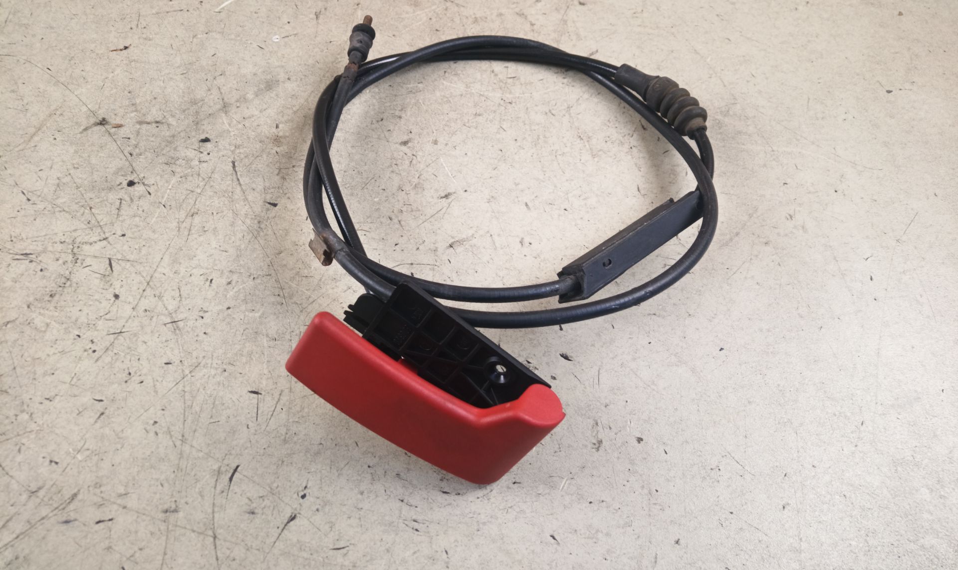 CERRADURA CAPO Mercedes-Benz A (BM 169)