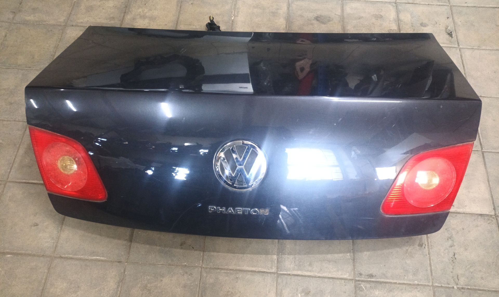PORTON TRASERO Volkswagen Phaeton (3D2/3D8)