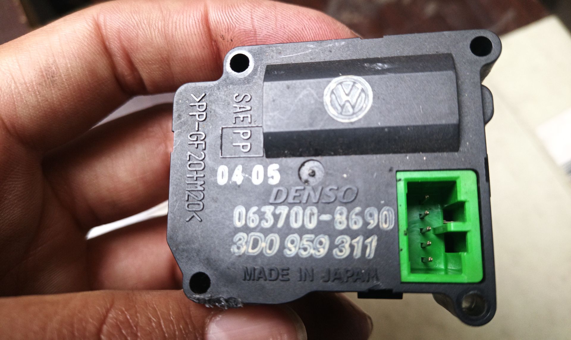 MOTOR APERTURA TRAMPILLA Volkswagen Phaeton (3D2/3D8)