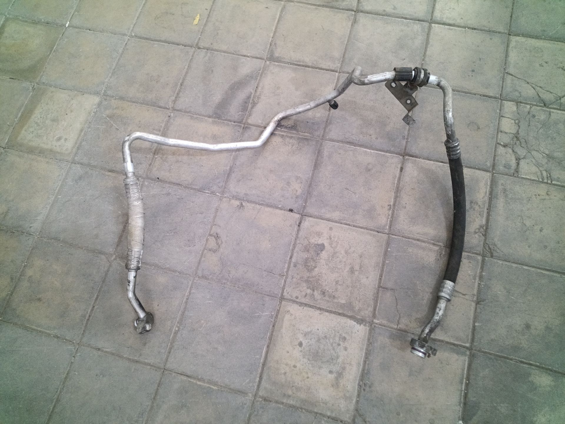 TUBOS AIRE ACONDICIONADO Volkswagen Golf V (1K1)