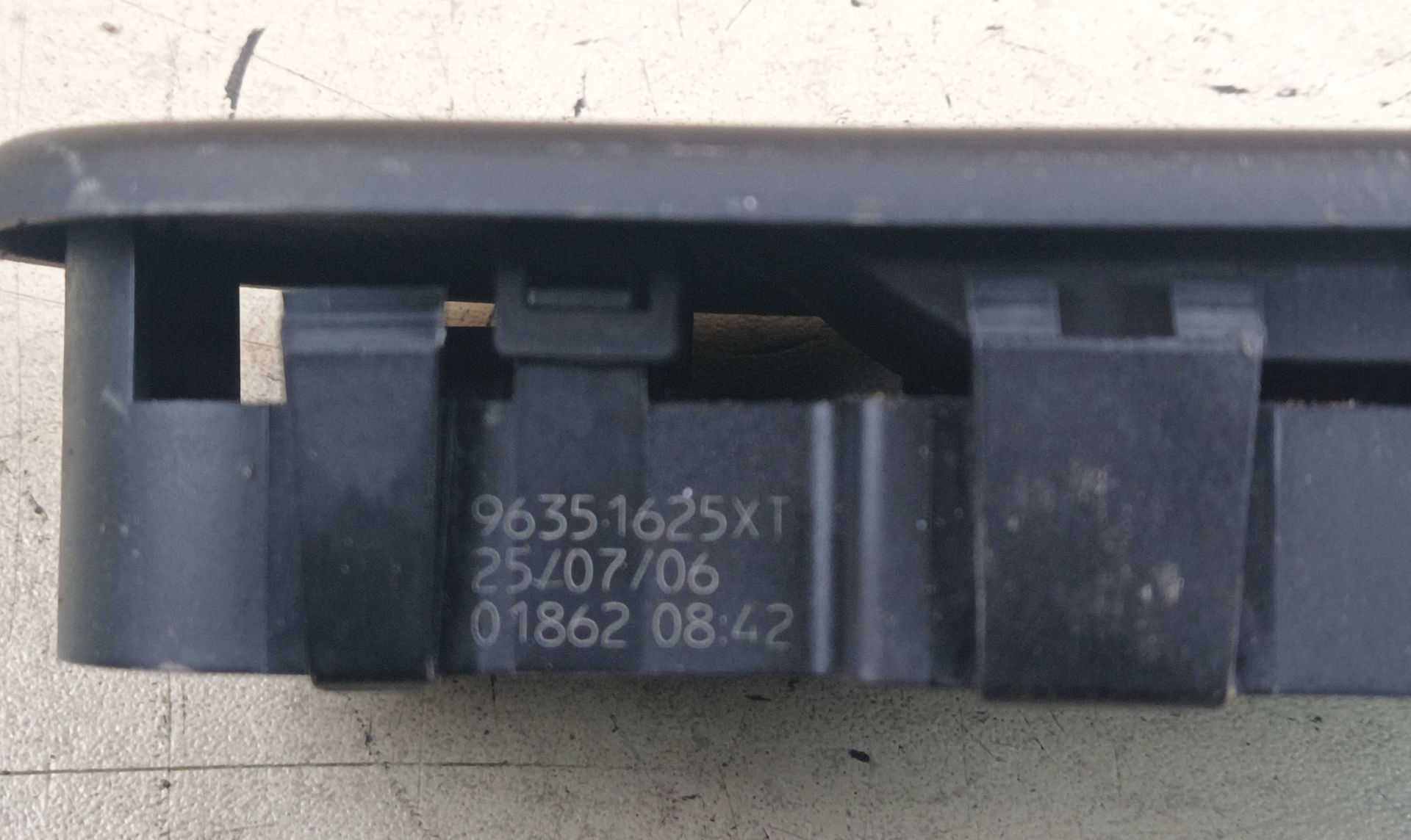 MANDO ELEVALUNAS DELANTERO DERECHO Peugeot 307 Break/ SW (S2)