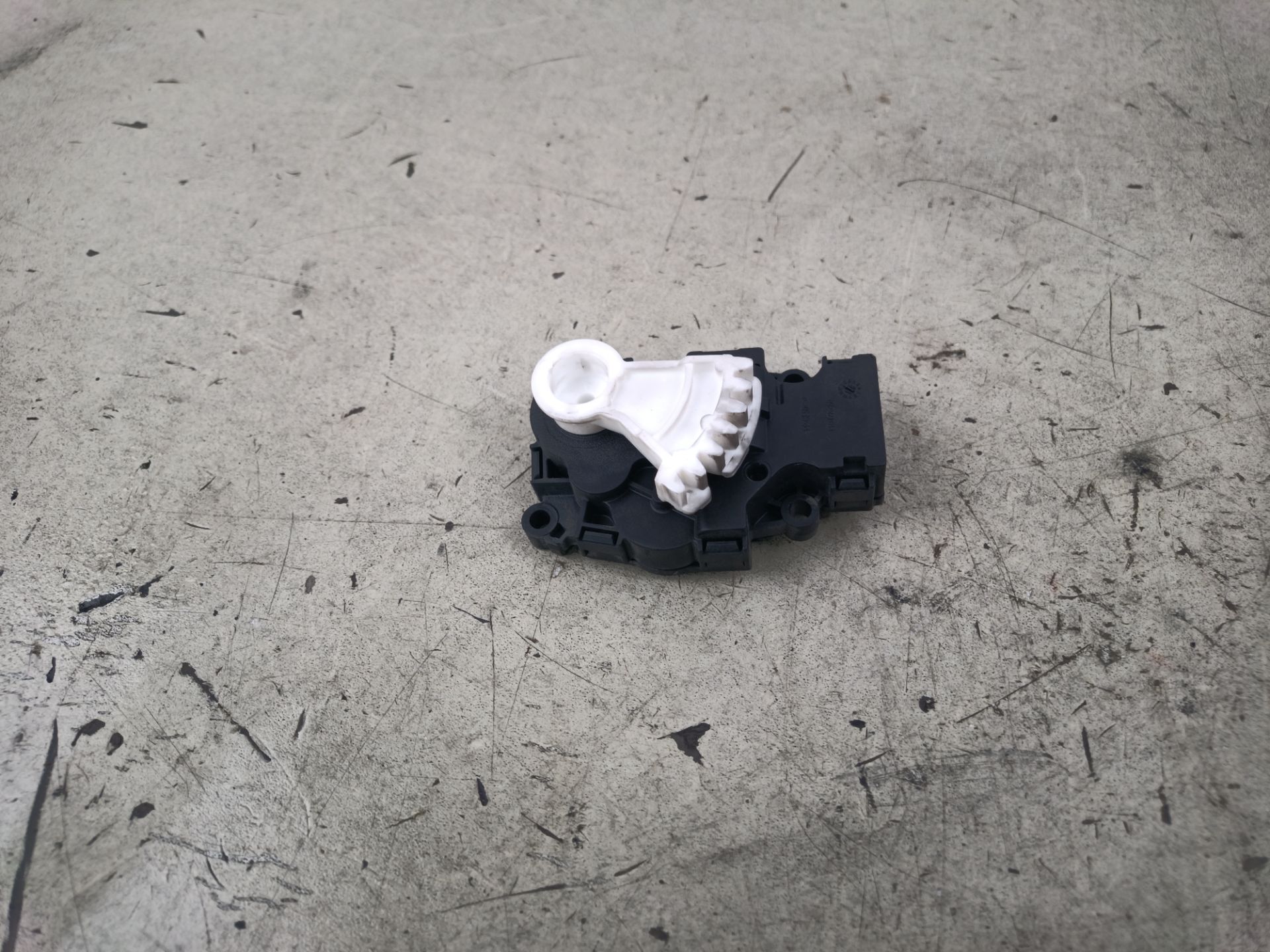 MOTOR TRAMPILLA CALEFACCION Mercedes-Benz A (BM 176)