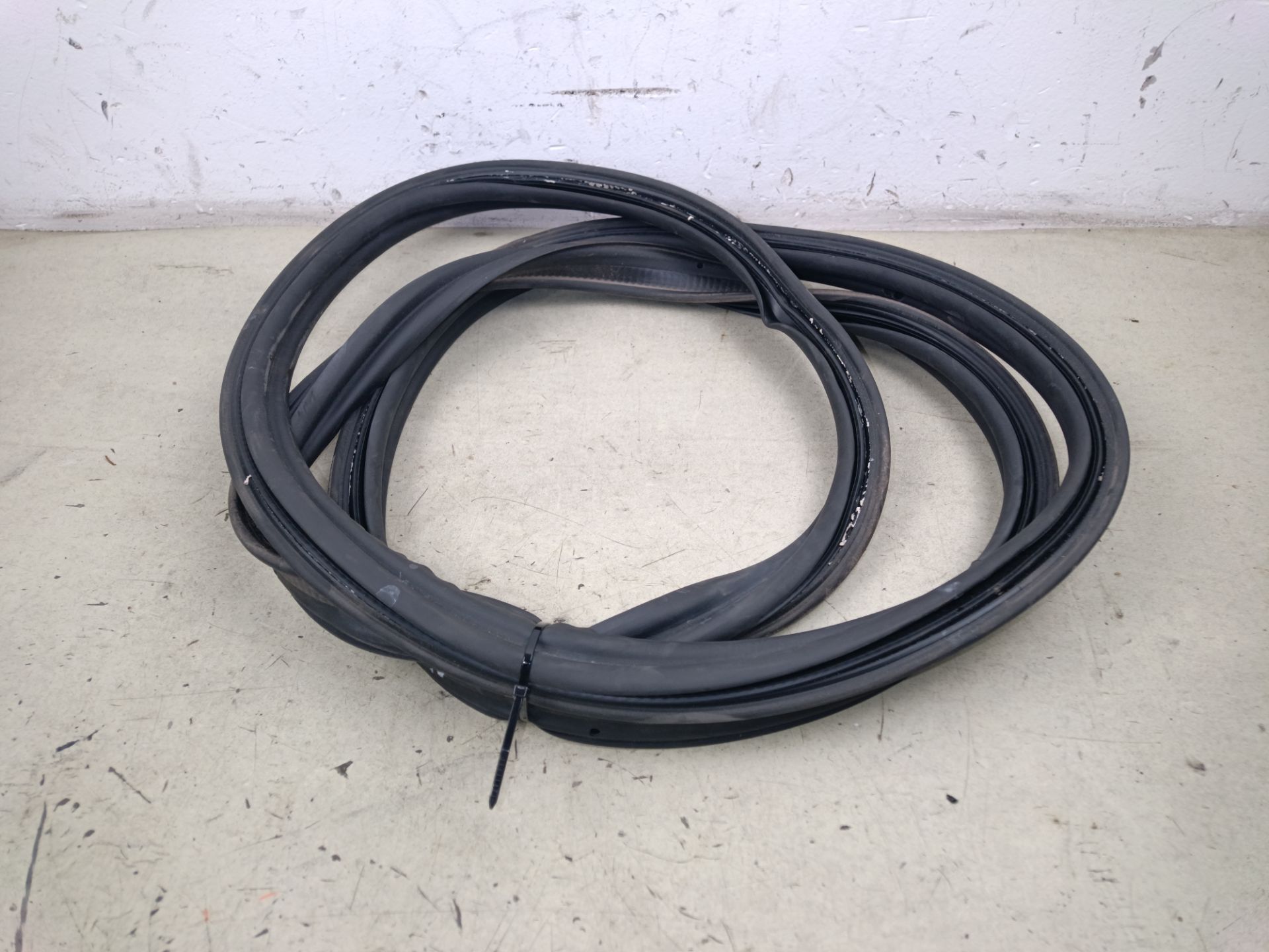 GOMAS CONTORNO PUERTA Mercedes-Benz A (BM 176)