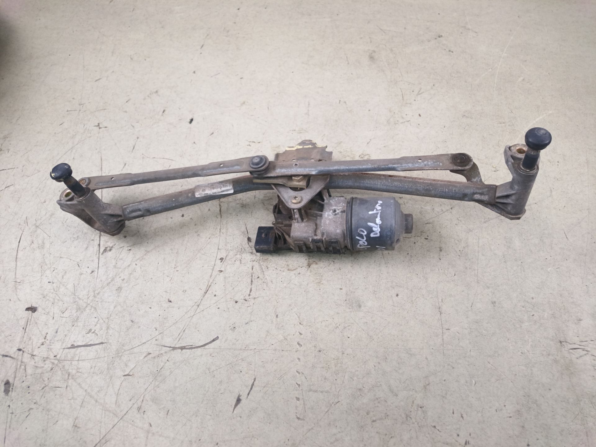 MOTOR LIMPIA DELANTERO