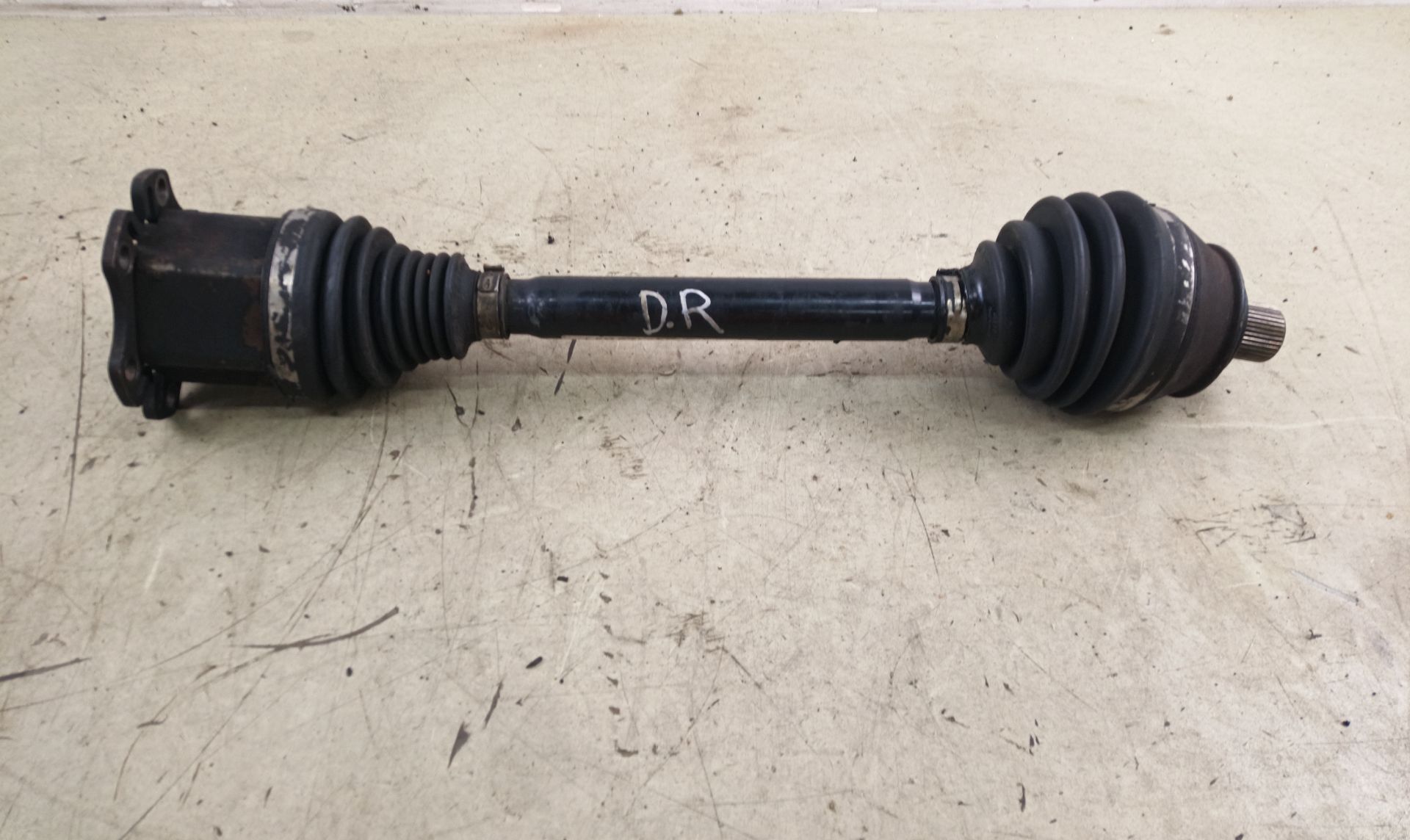 TRANSMISION DELANTERA DERECHA Volkswagen Phaeton (3D2/3D8)