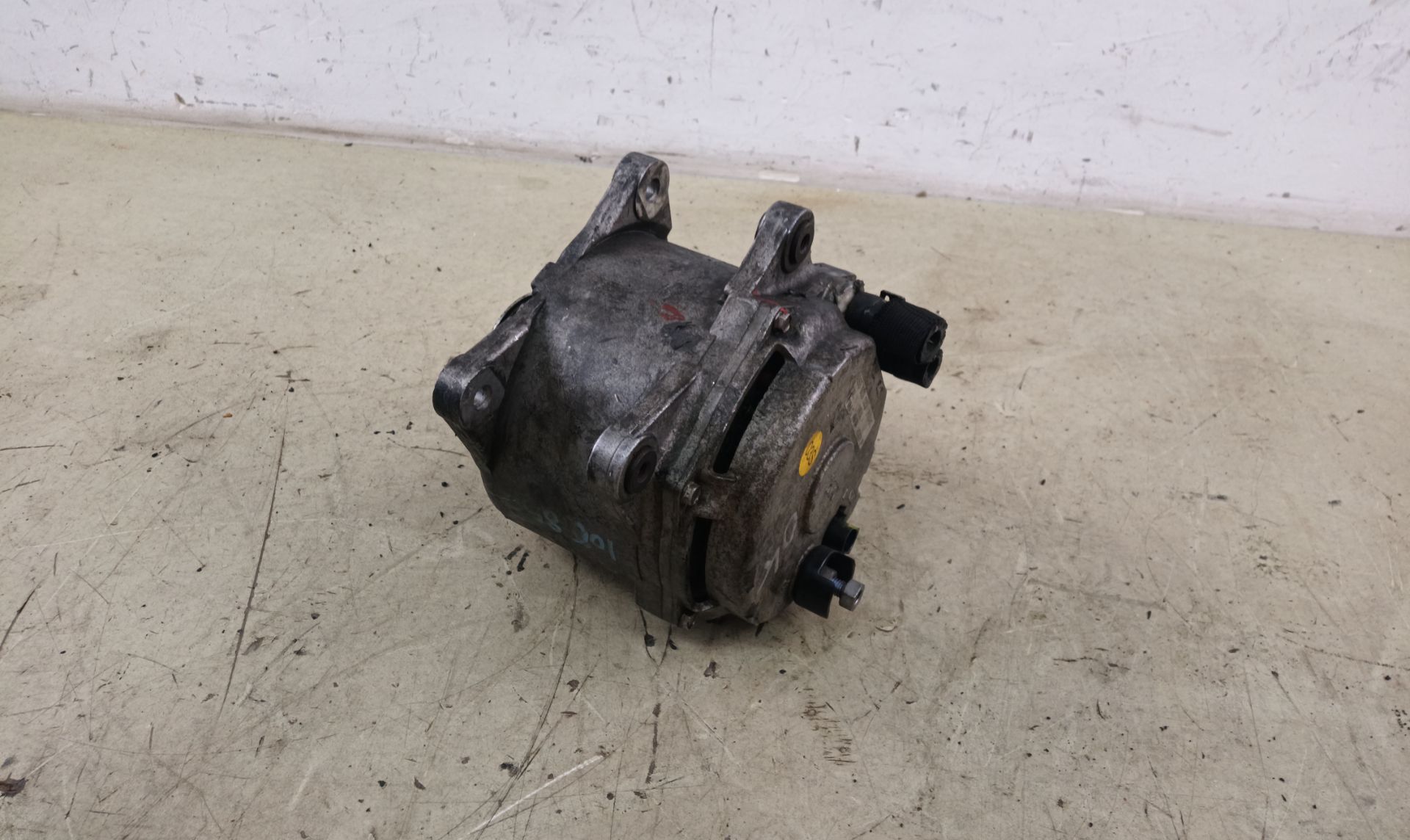 ALTERNADOR Volkswagen Phaeton (3D2/3D8)
