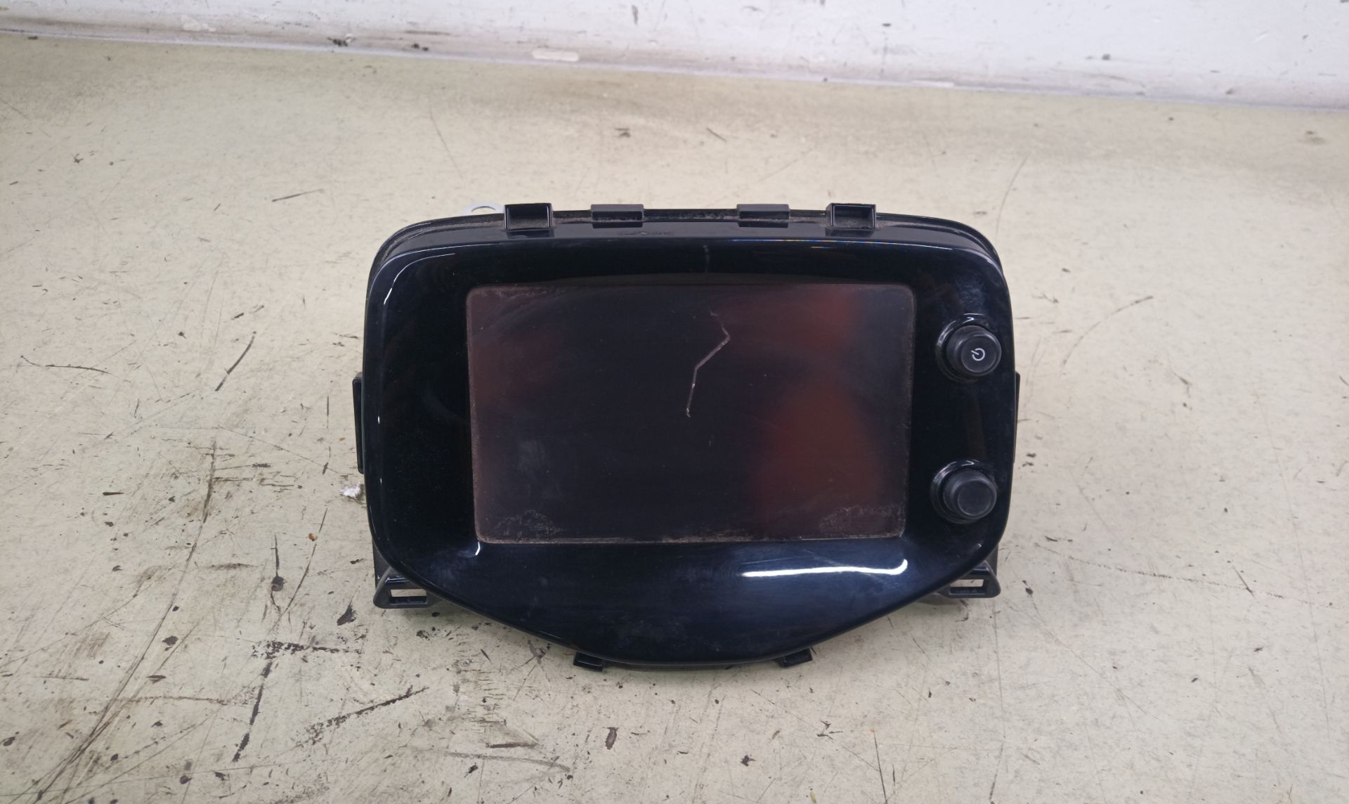 PANTALLA MULTIFUNCION Peugeot 108