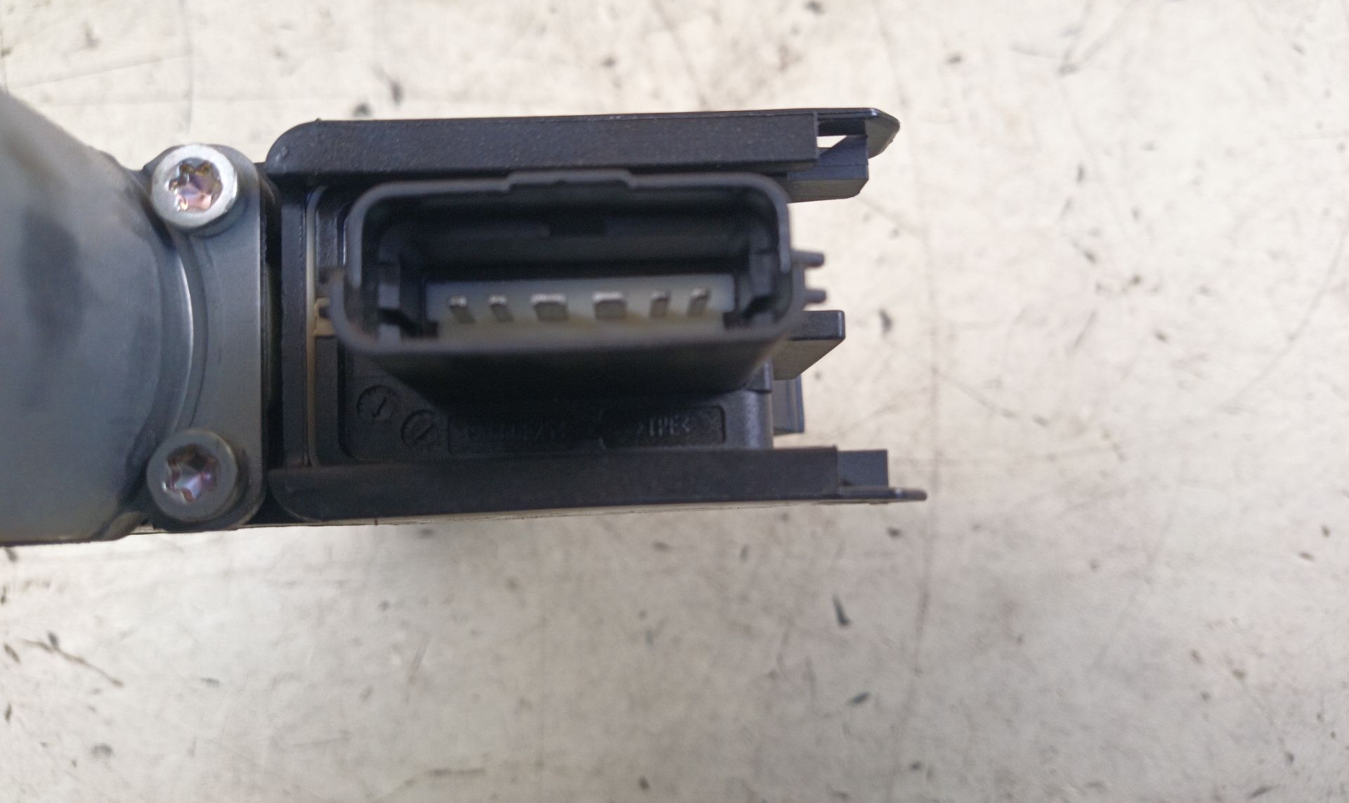 MOTOR ELEVALUNAS DELANTERO IZQUIERDO Hyundai i30 (FD)