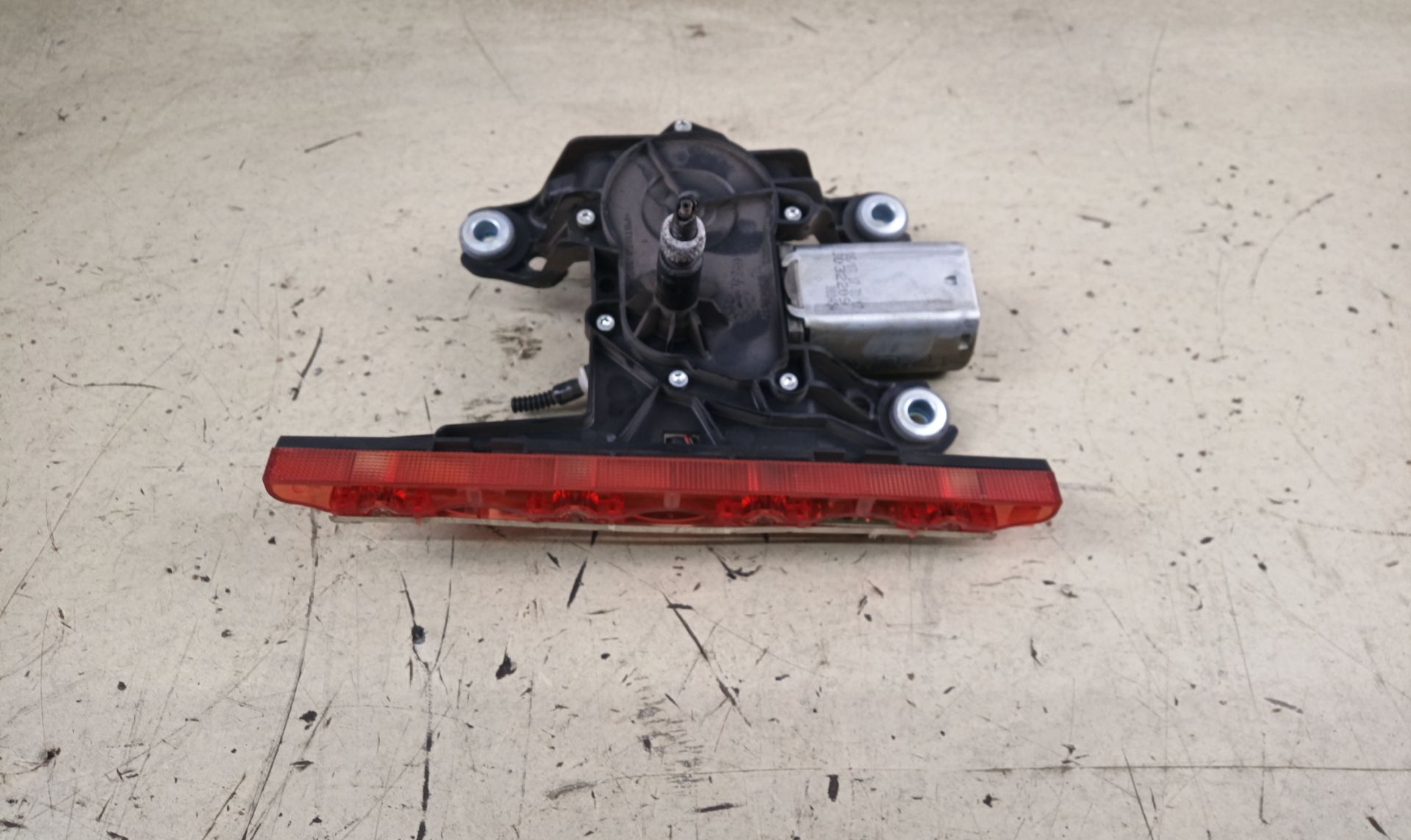 MOTOR LIMPIA TRASERO Mercedes-Benz A (BM 169)