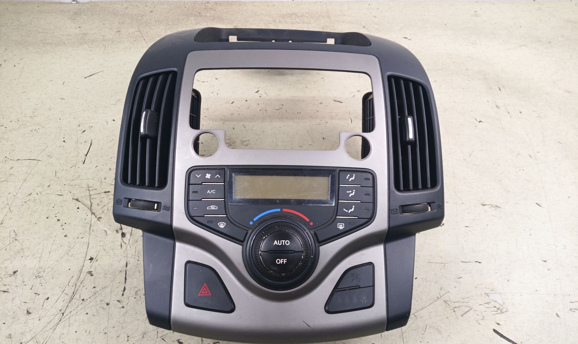 MANDO CLIMATIZADOR Hyundai i30 (FD)