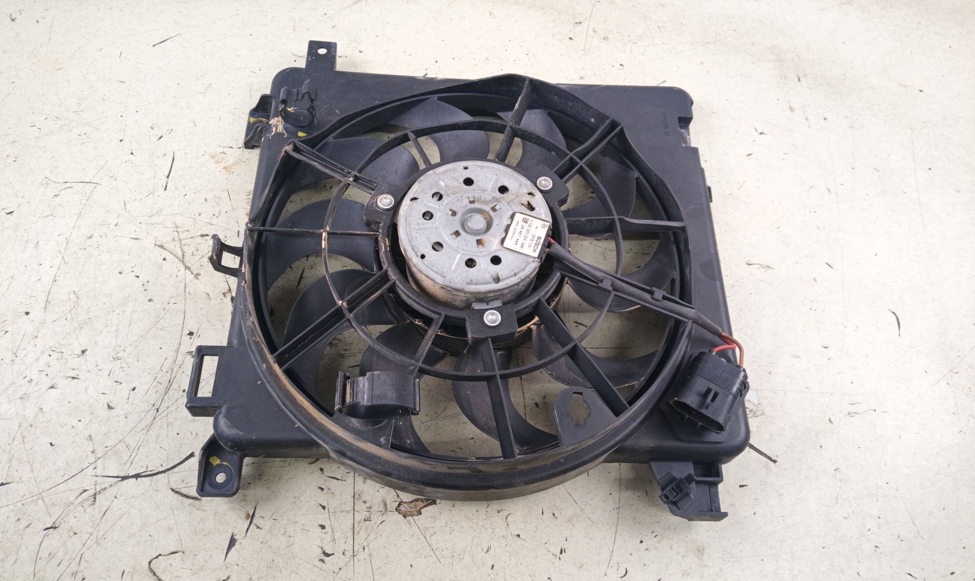 ELECTROVENTILADOR Opel Astra H Berlina