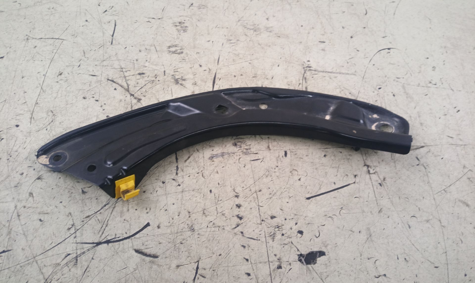 SOPORTE FARO DERECHO Seat Toledo (KG3)