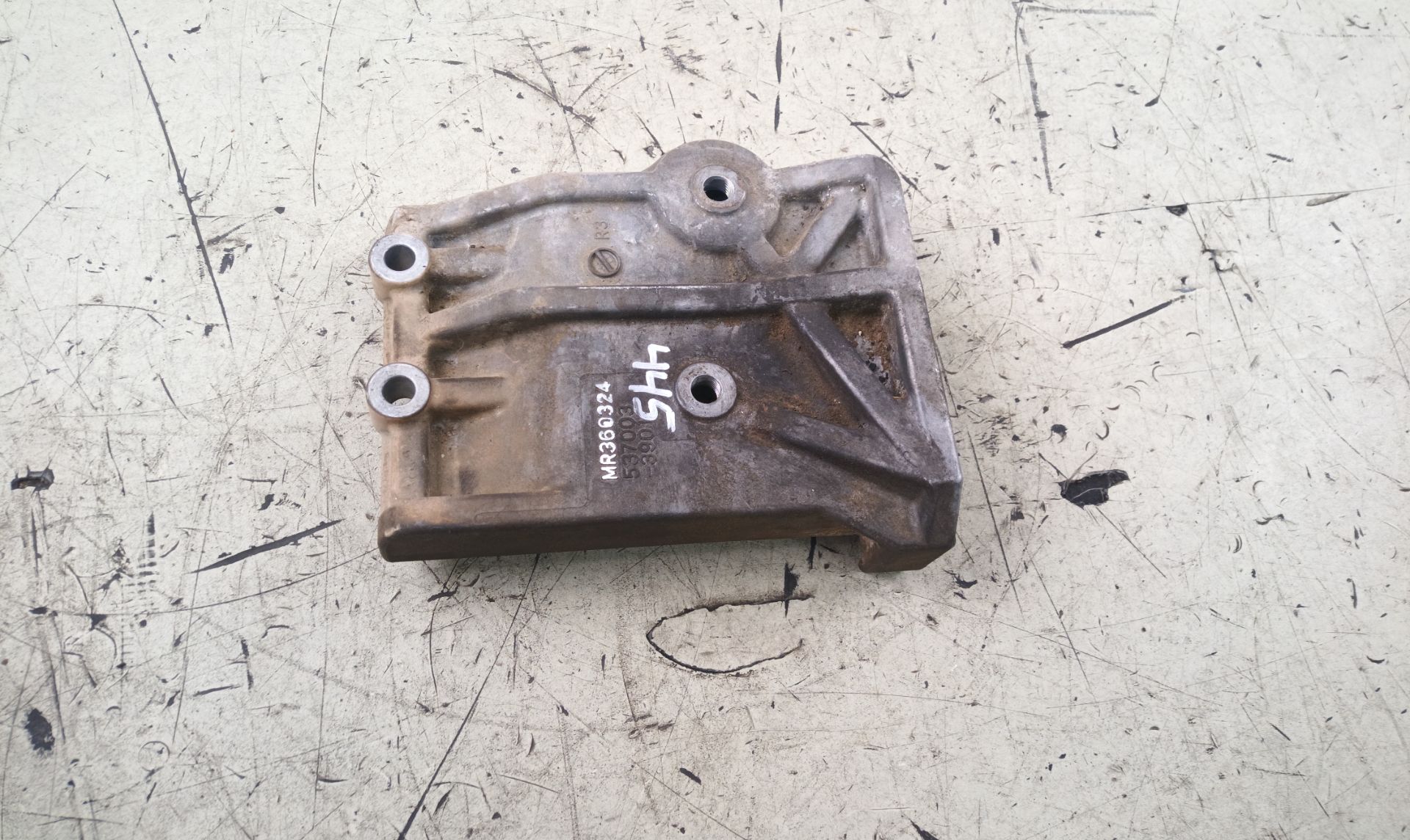 SOPORTE COMPRESOR AIRE ACONDICIONADO