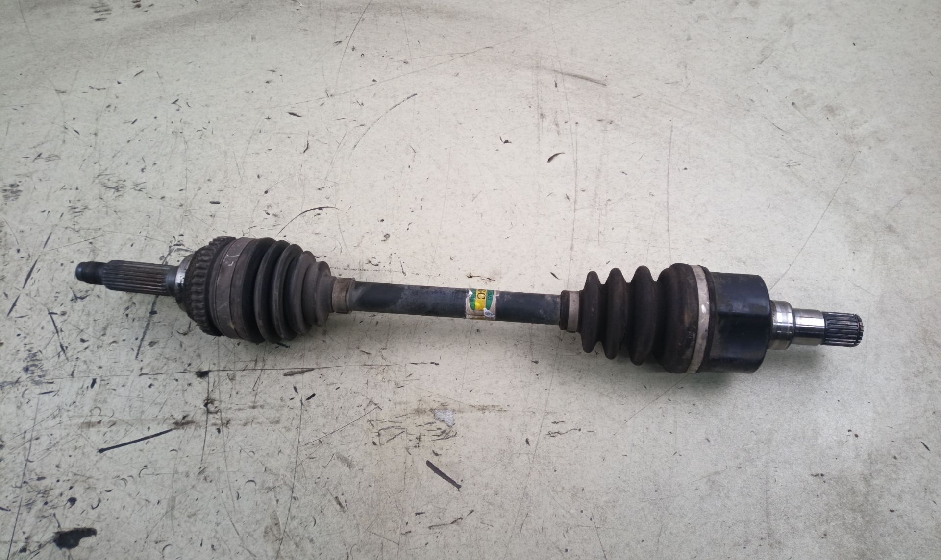 TRANSMISION DELANTERA IZQUIERDA Chevrolet Matiz
