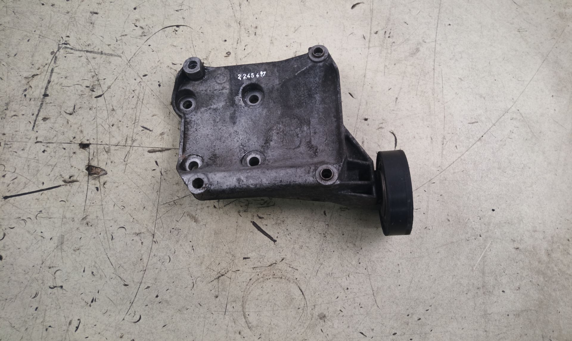 SOPORTE COMPRESOR AIRE ACONDICIONADO