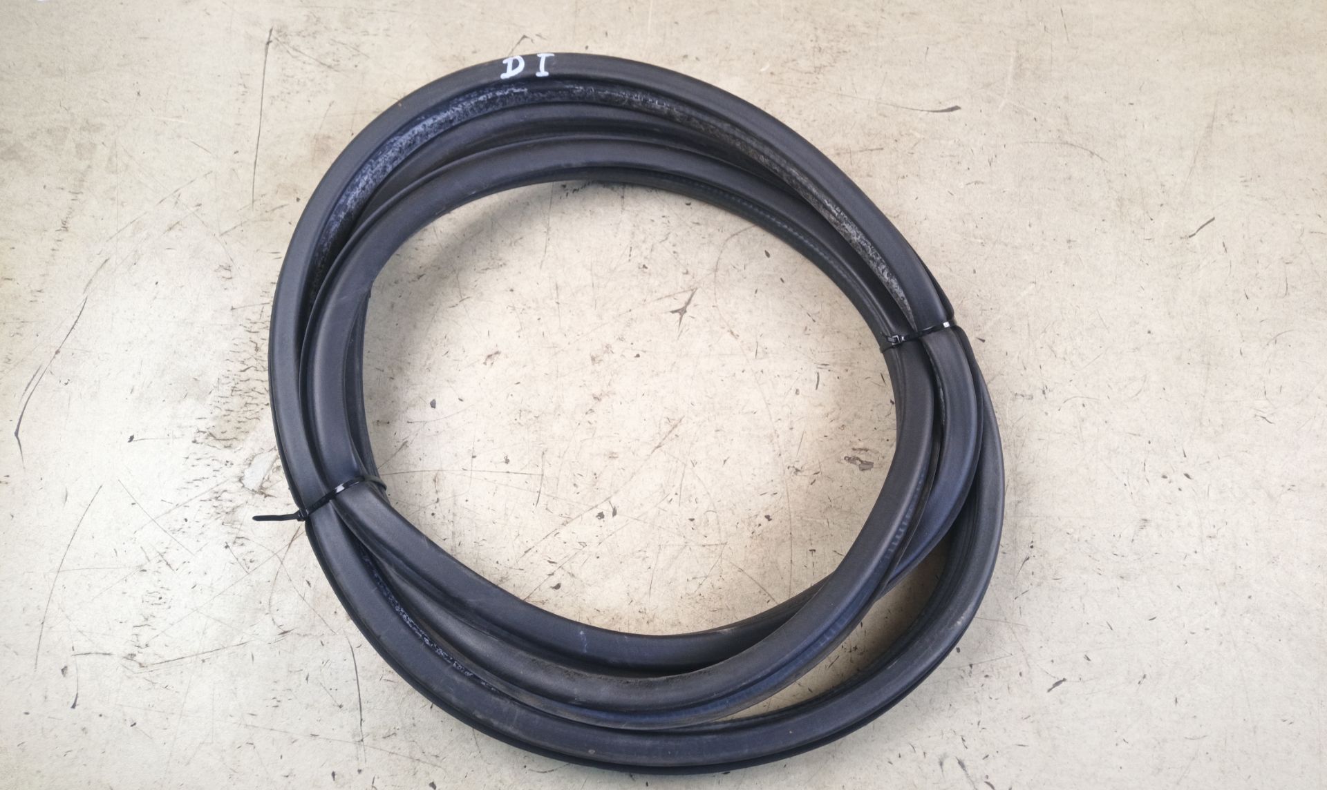 GOMAS CONTORNO PUERTA