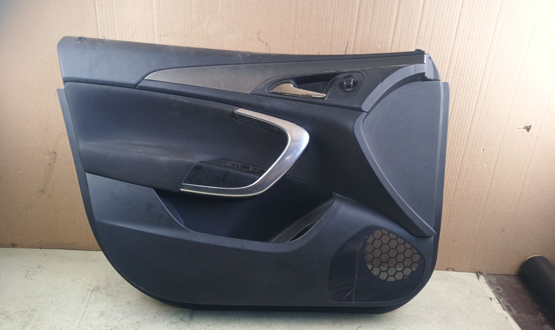 GUARNECIDO PUERTA DELANTERA IZQUIERDA Opel Insignia Berlina
