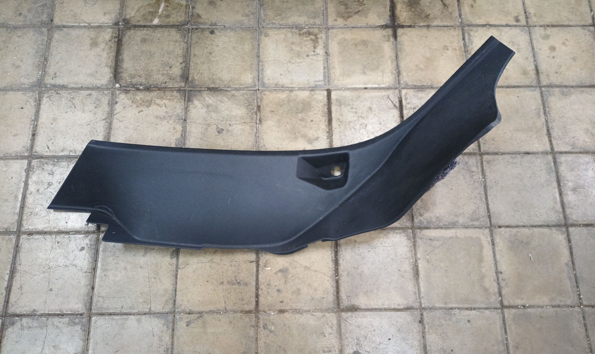 EMBELLECEDOR Peugeot 407 SW