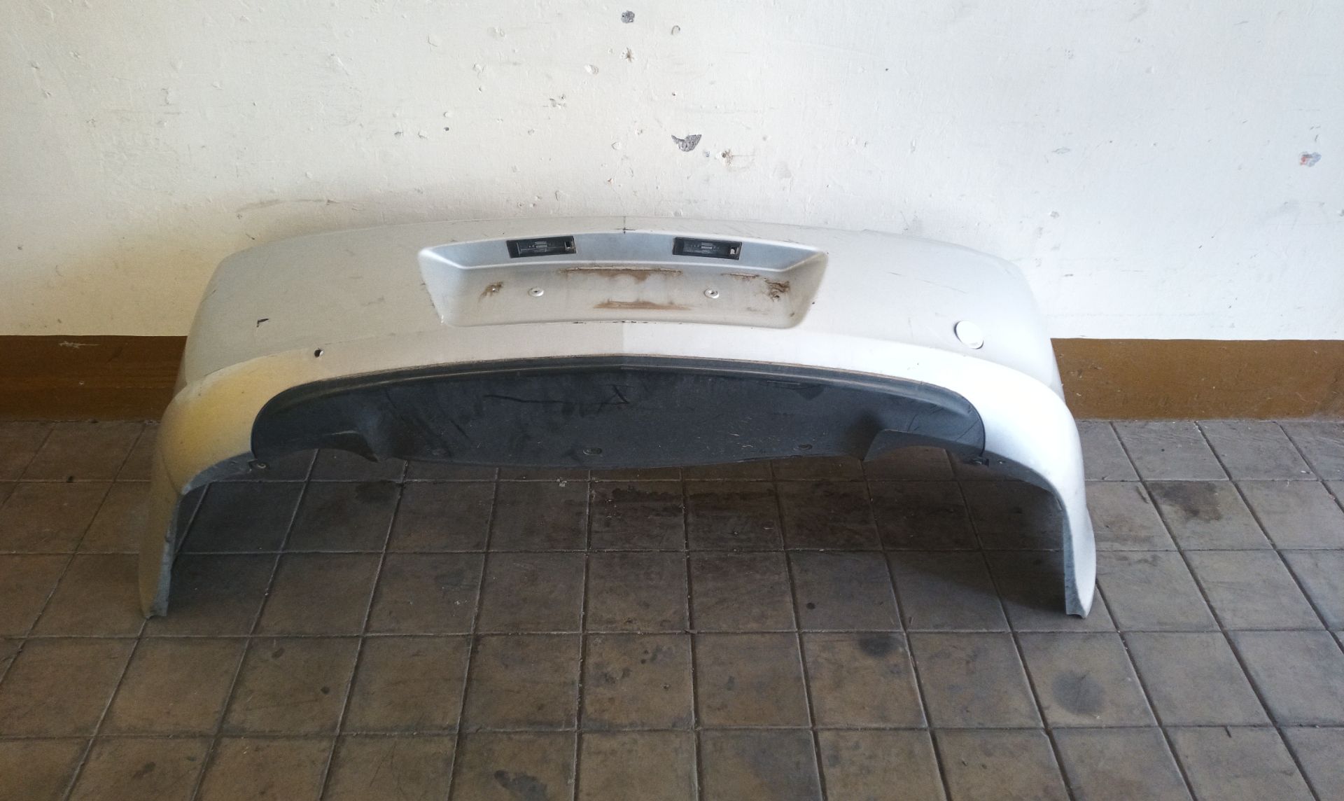 PARAGOLPES TRASERO Opel Insignia Berlina