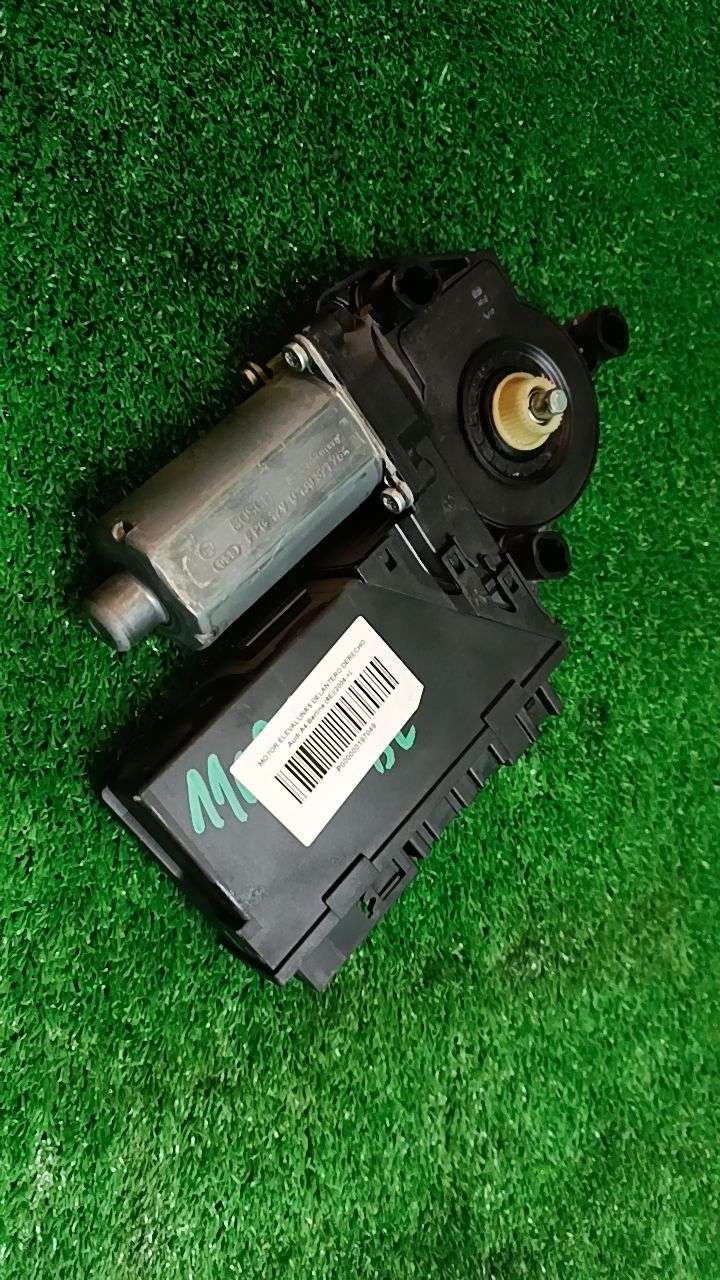 MOTOR ELEVALUNAS DELANTERO DERECHO