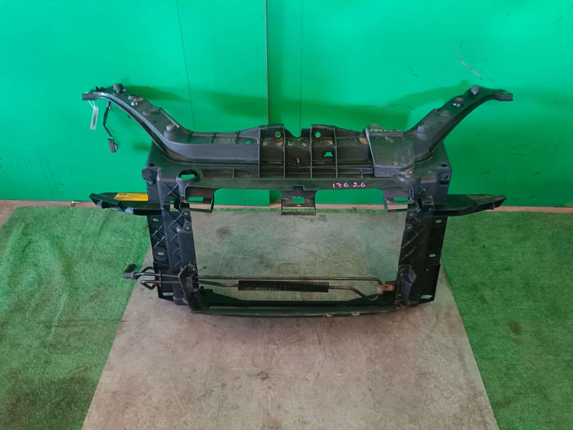 PANEL FRONTAL