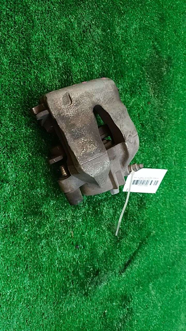PINZA DE FRENO DELANTERA DERECHA