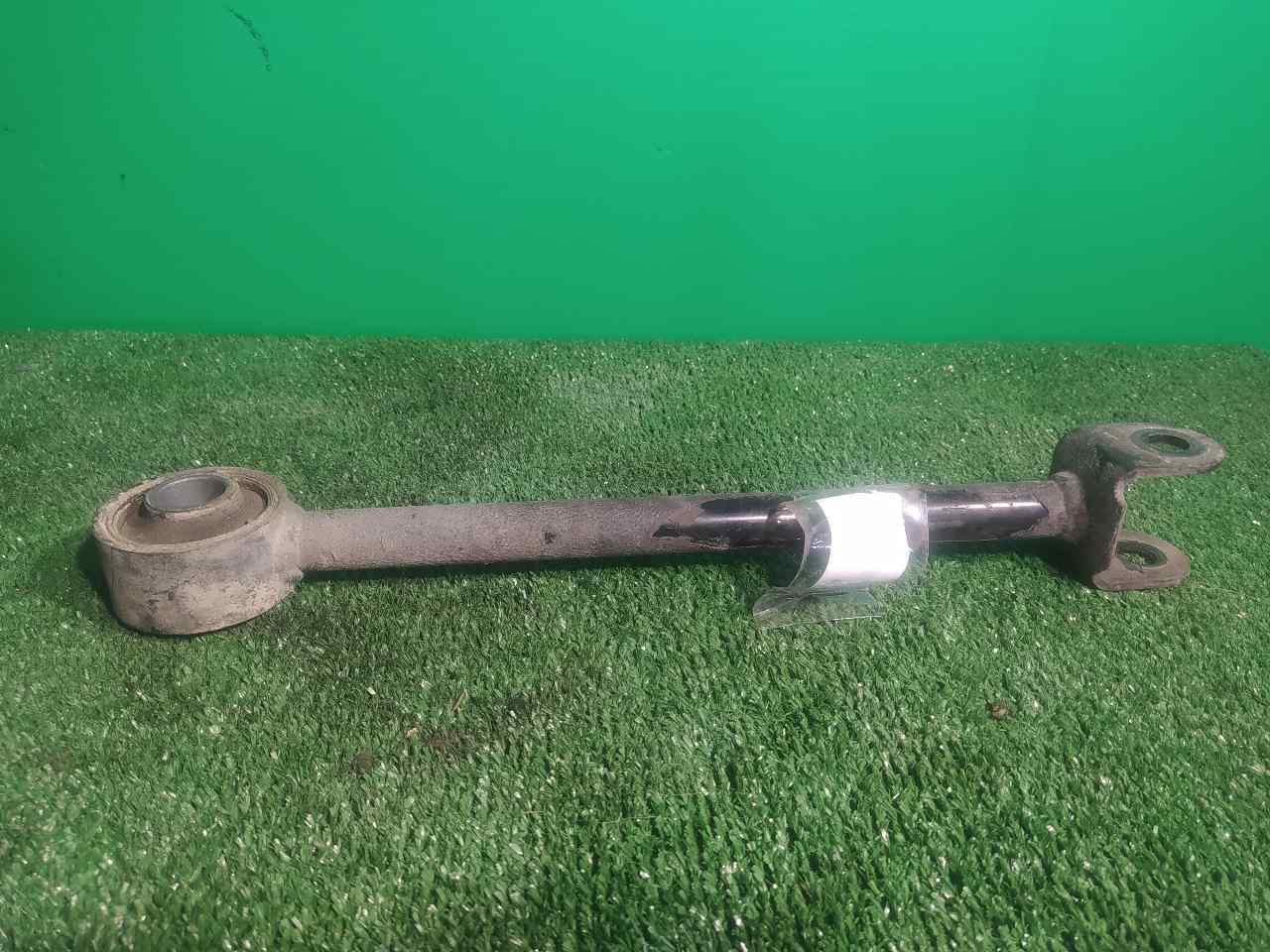 BRAZO SUSPENSION SUPERIOR TRASERO IZQUIERDO