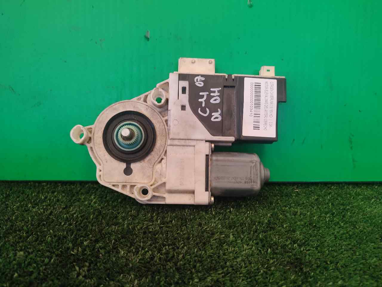 MOTOR ELEVALUNAS DELANTERO DERECHO