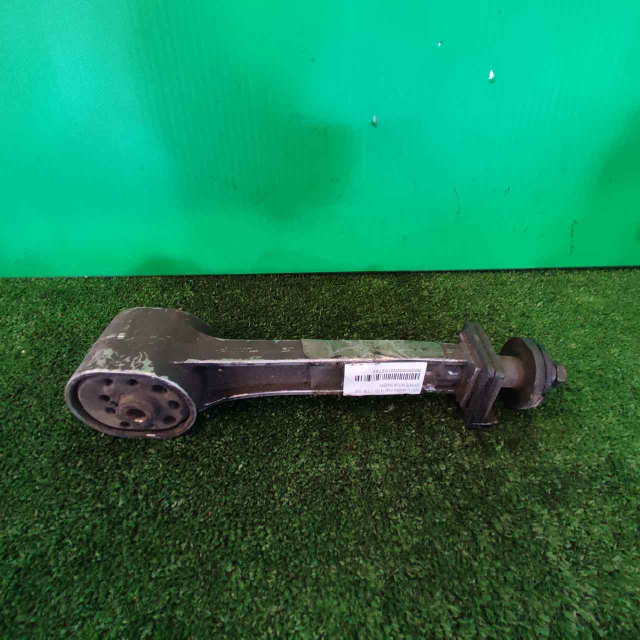 SOPORTE MOTOR TRASERO