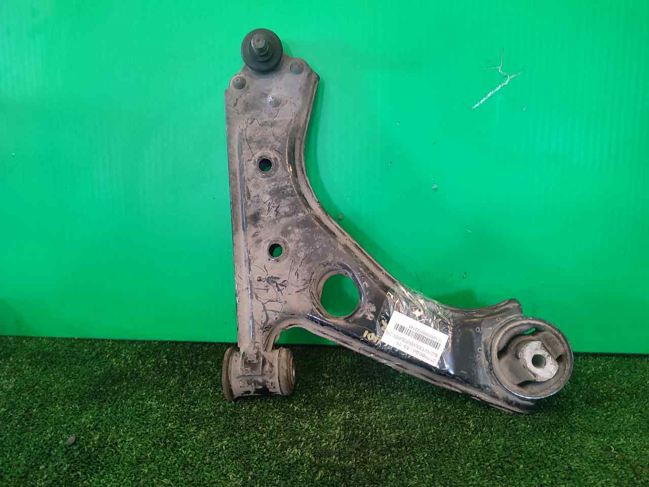Tienda BRAZO SUSPENSION INFERIOR DELANTERO DERECHO